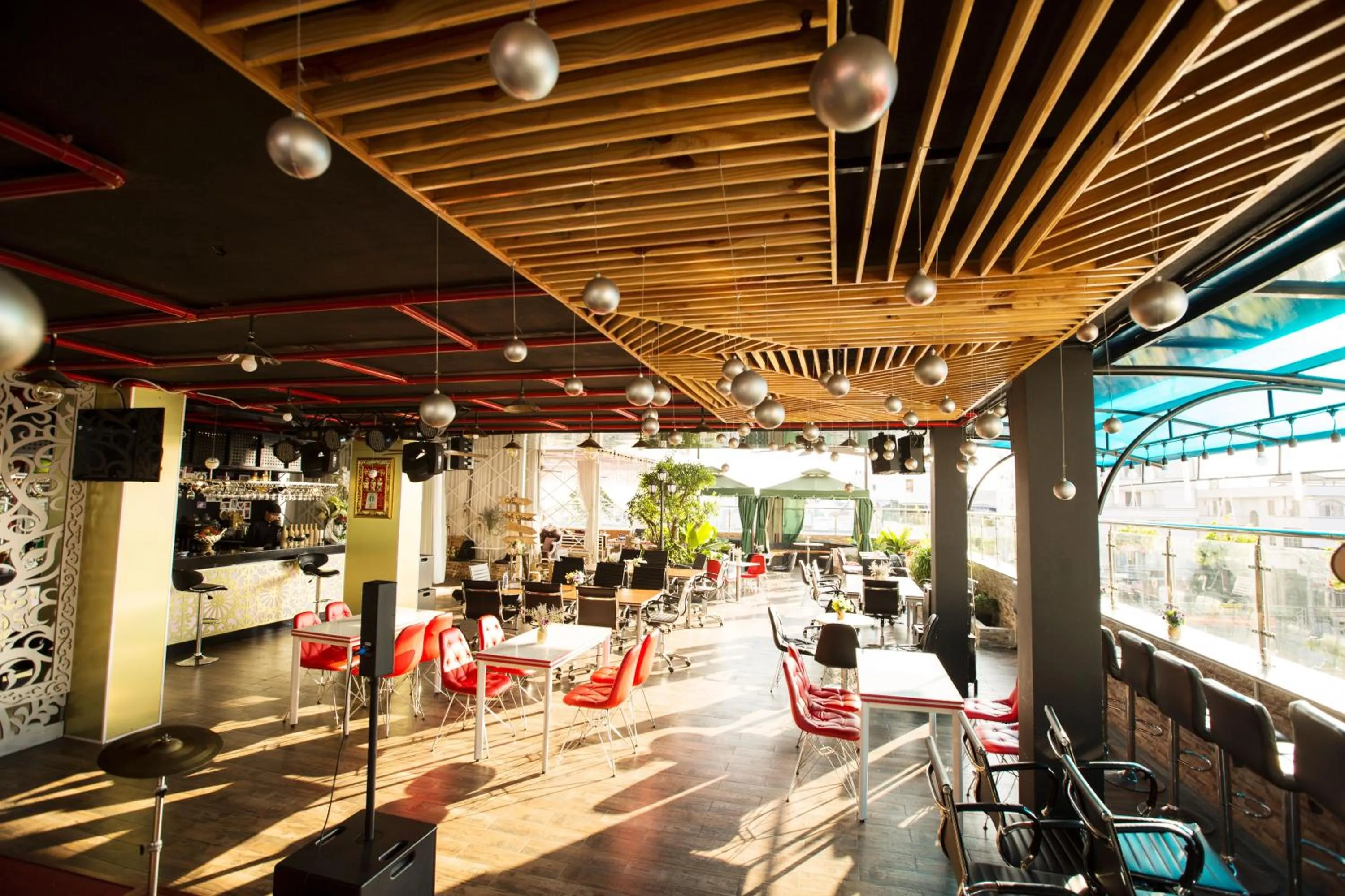 Restaurant/places to eat in Anh Nguyet Hotel