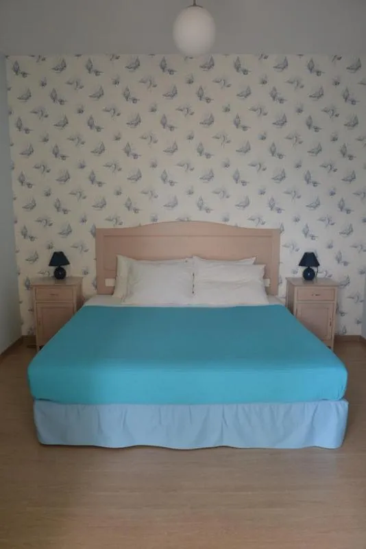 Valente Perlia Rooms