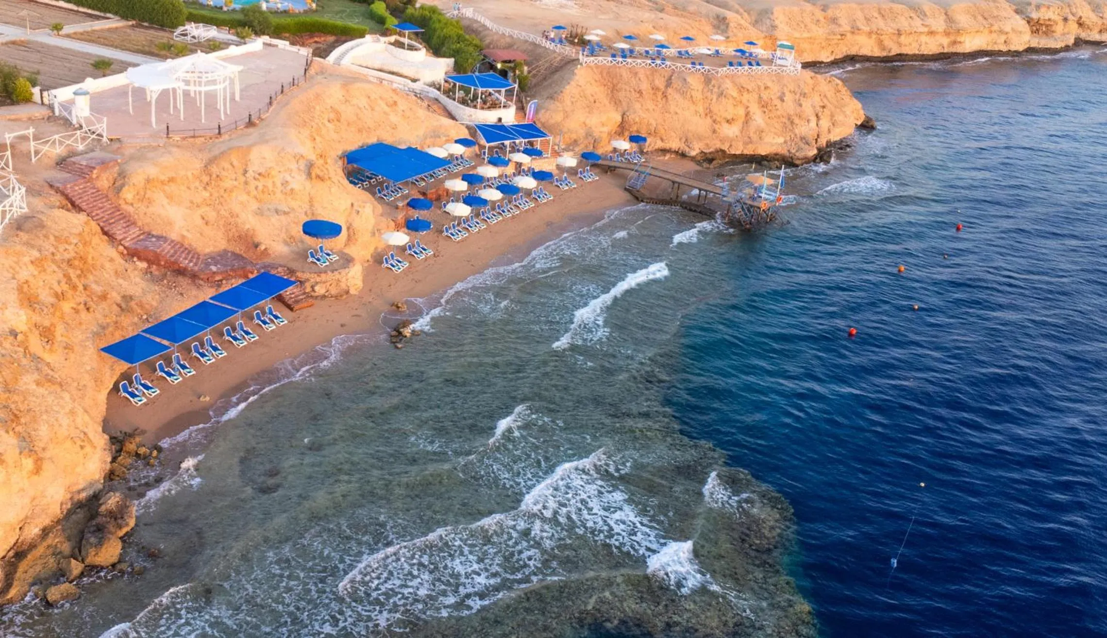 Beach in Club Reef Resort & Spa