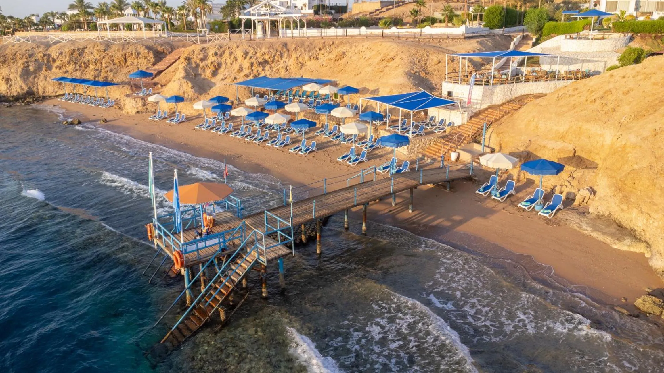 Beach in Club Reef Resort & Spa