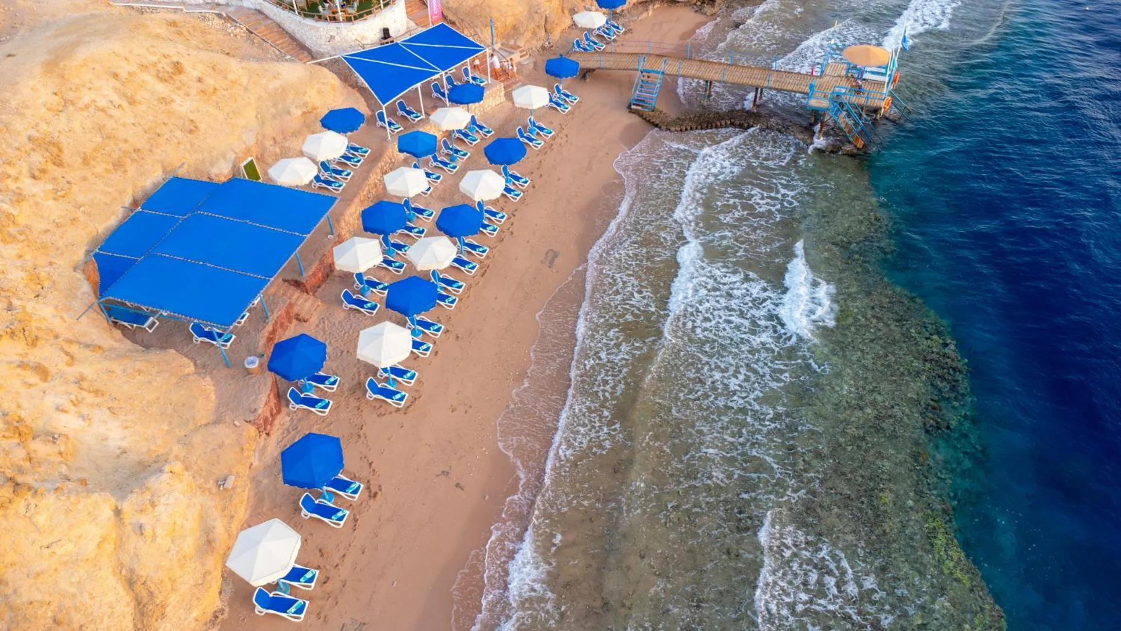 Beach in Club Reef Resort & Spa