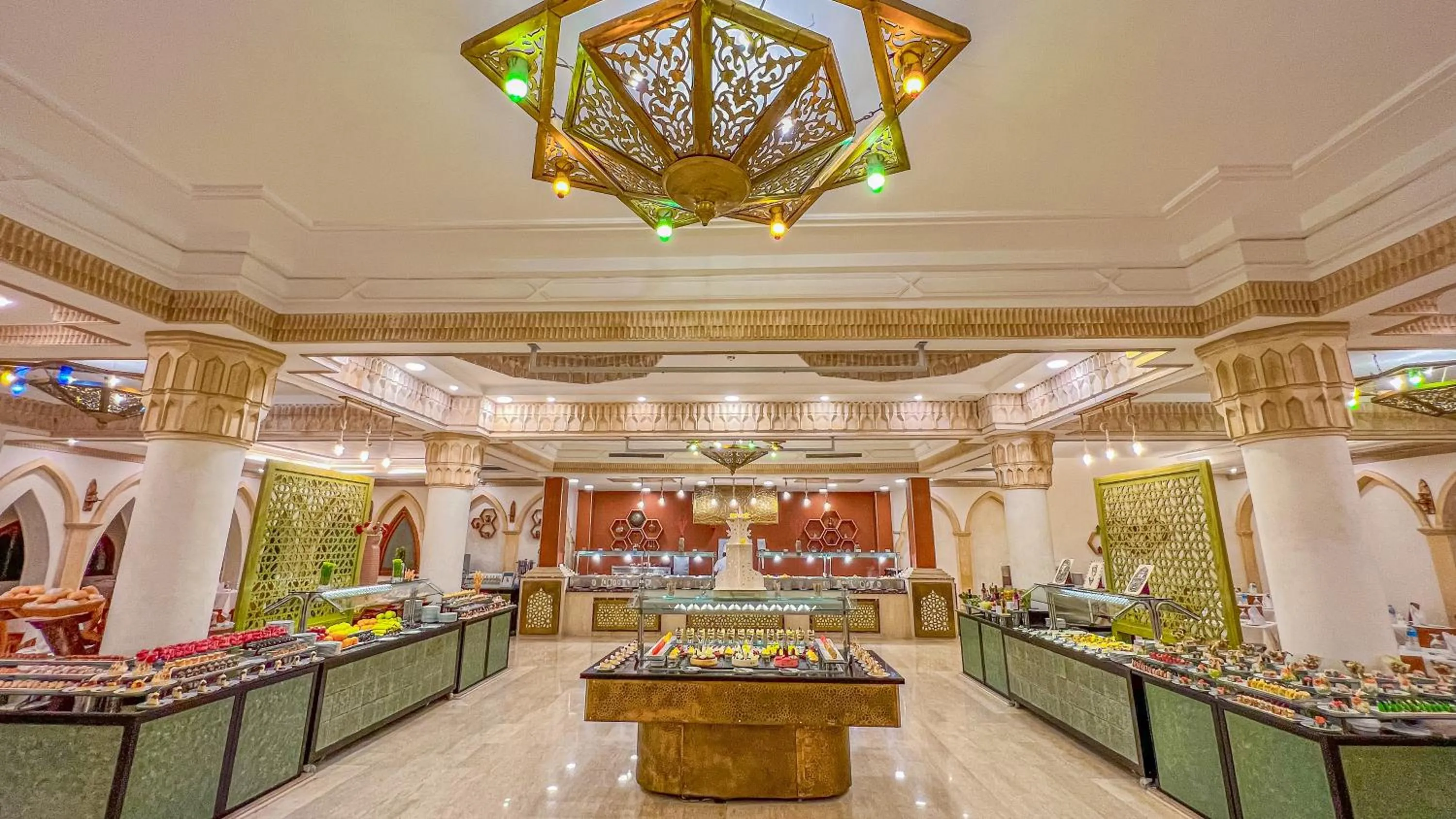 Restaurant/places to eat in Club Reef Resort & Spa