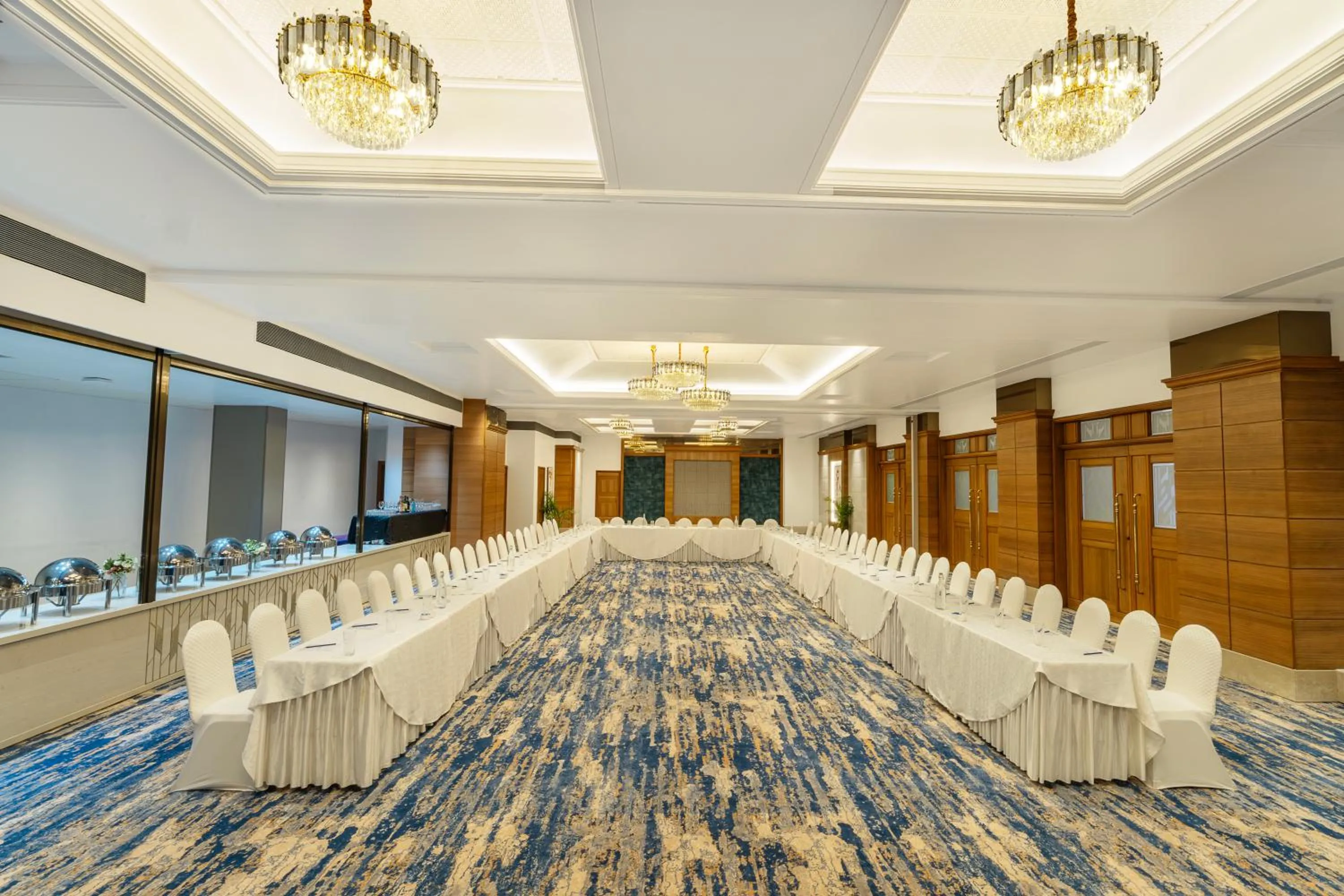 Hotel Kohinoor Continental, Airport - Newly Renovated