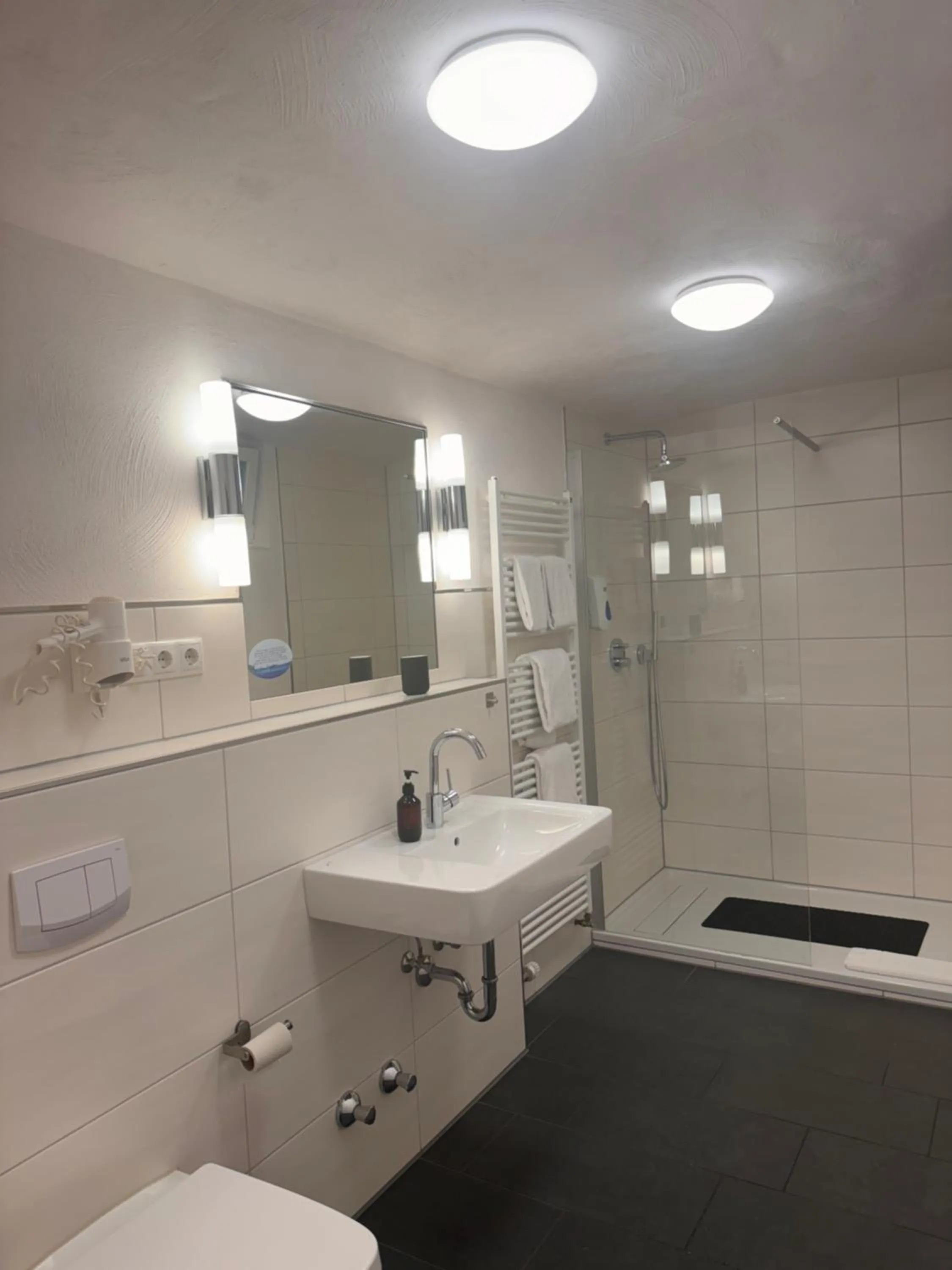 Photo of the whole room in Hotel Biedermeier