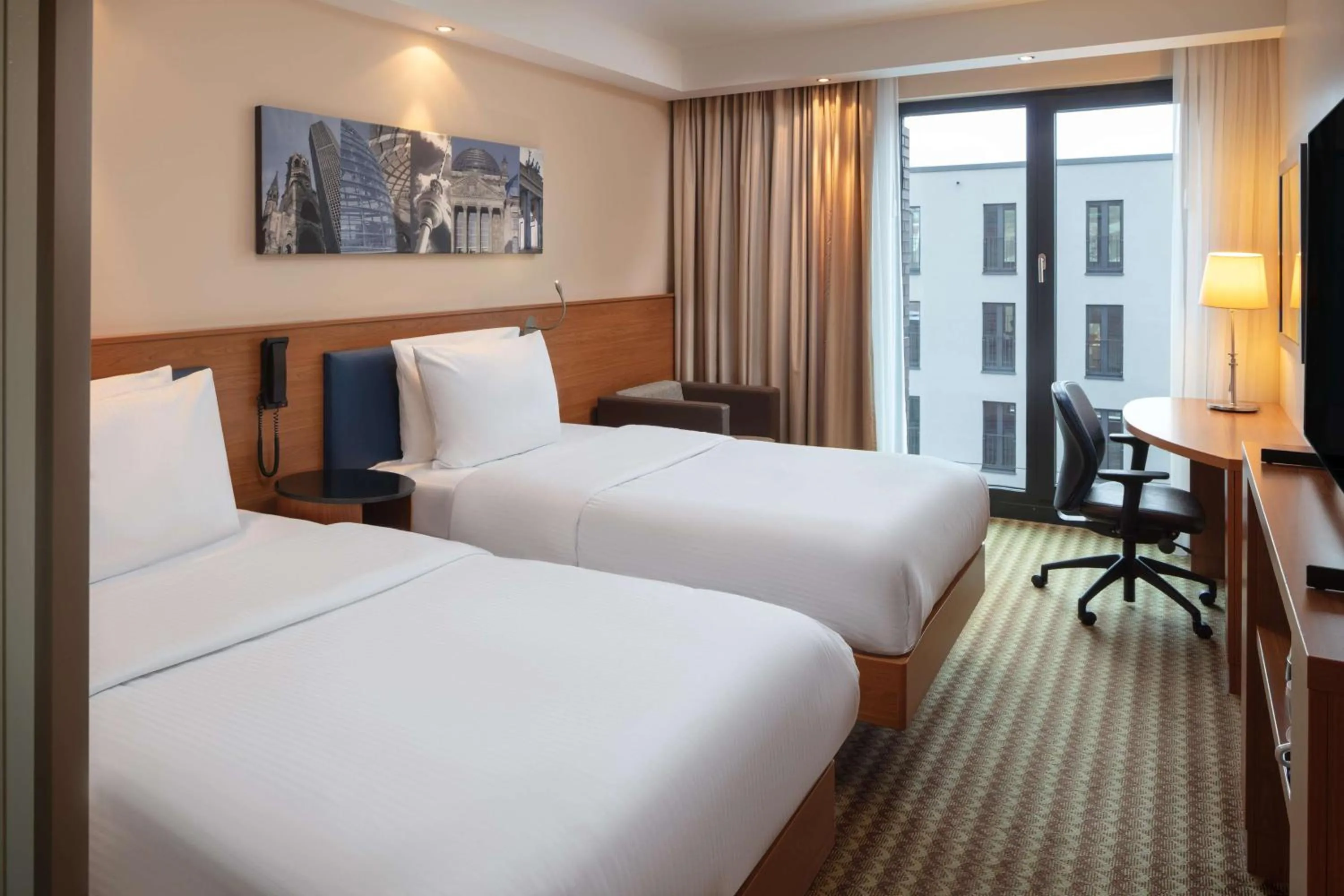 Bed in Hampton by Hilton Berlin City West