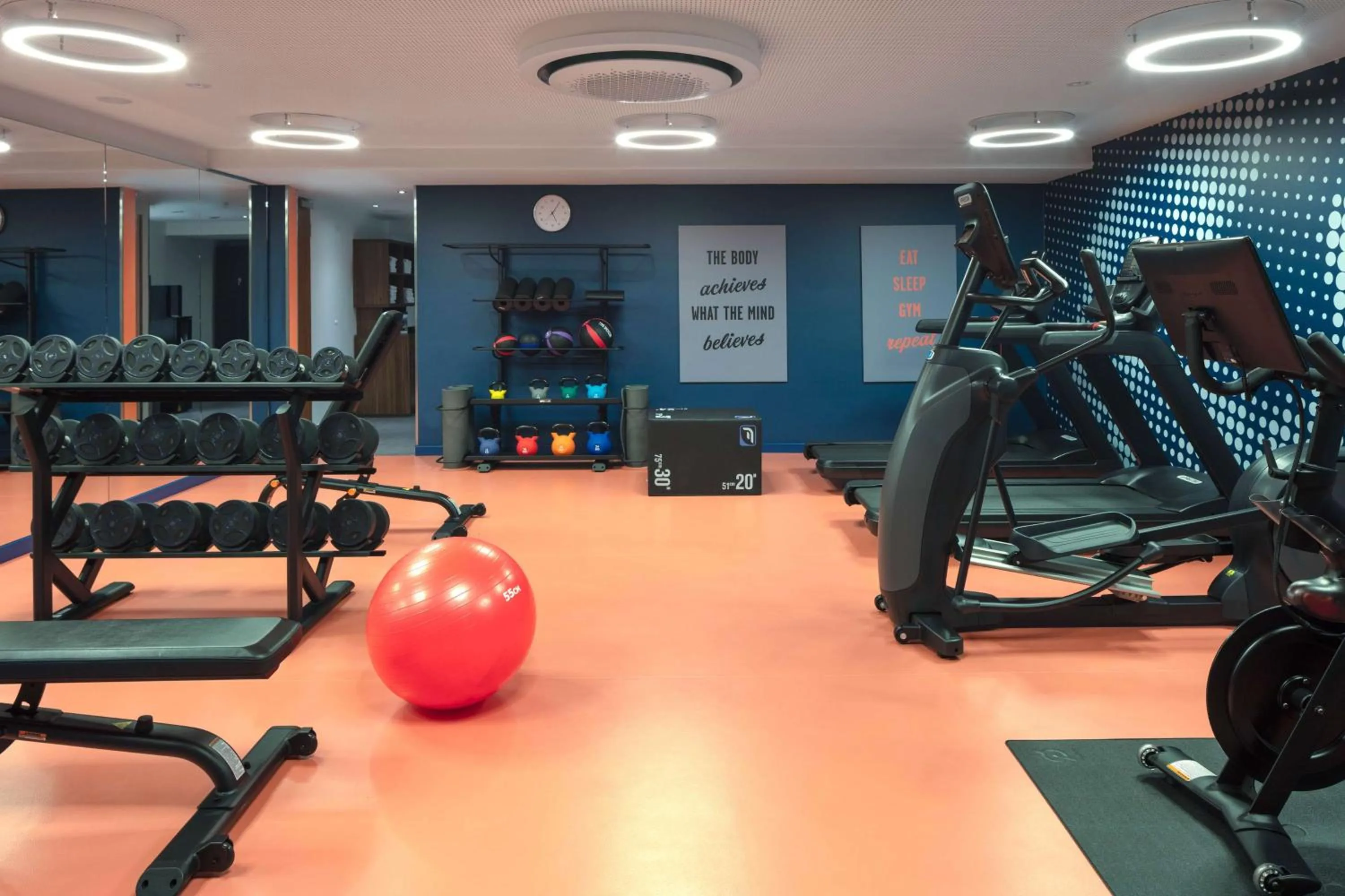 Fitness centre/facilities in Hampton by Hilton Berlin City West