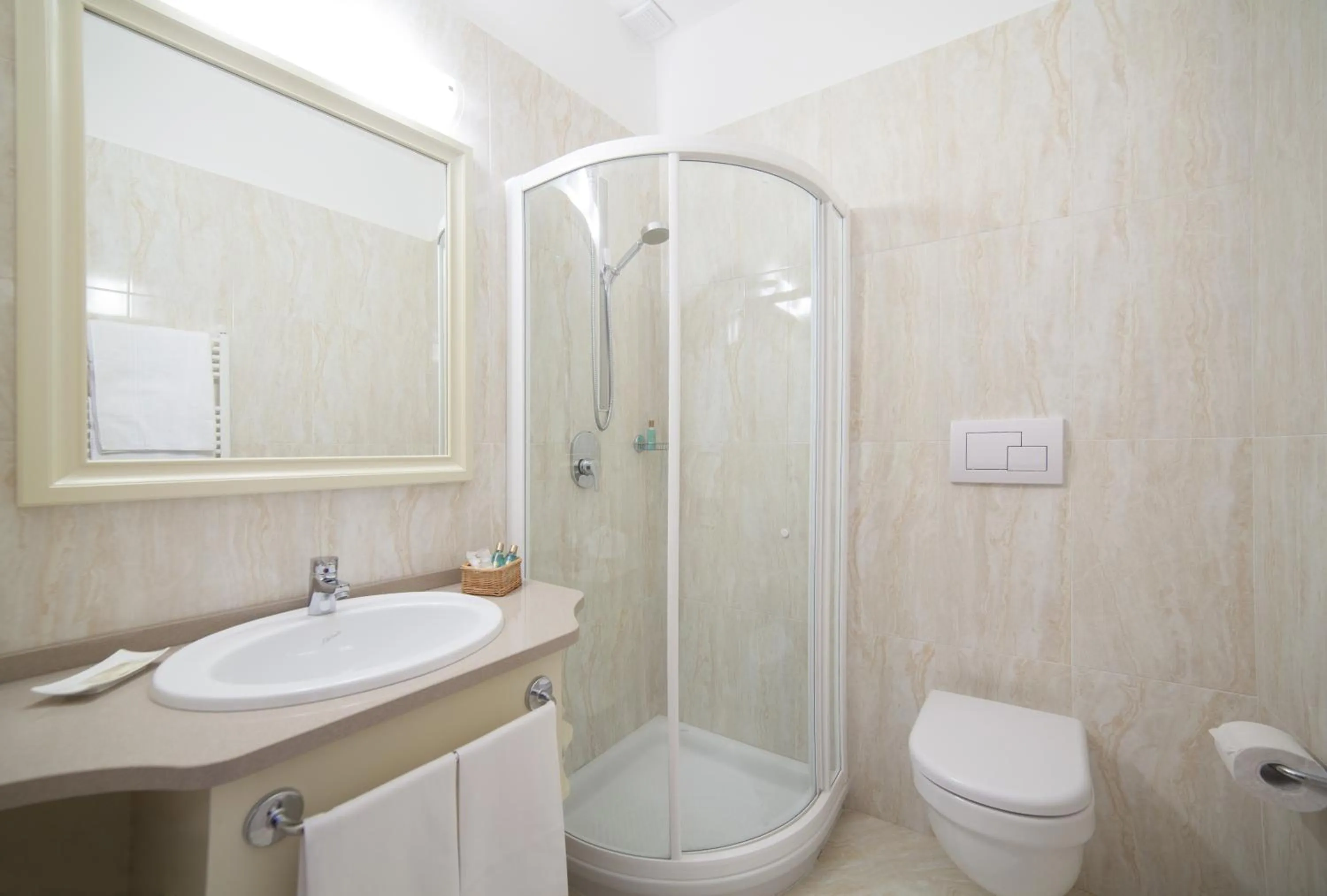 Bathroom in Hotel Le Palme