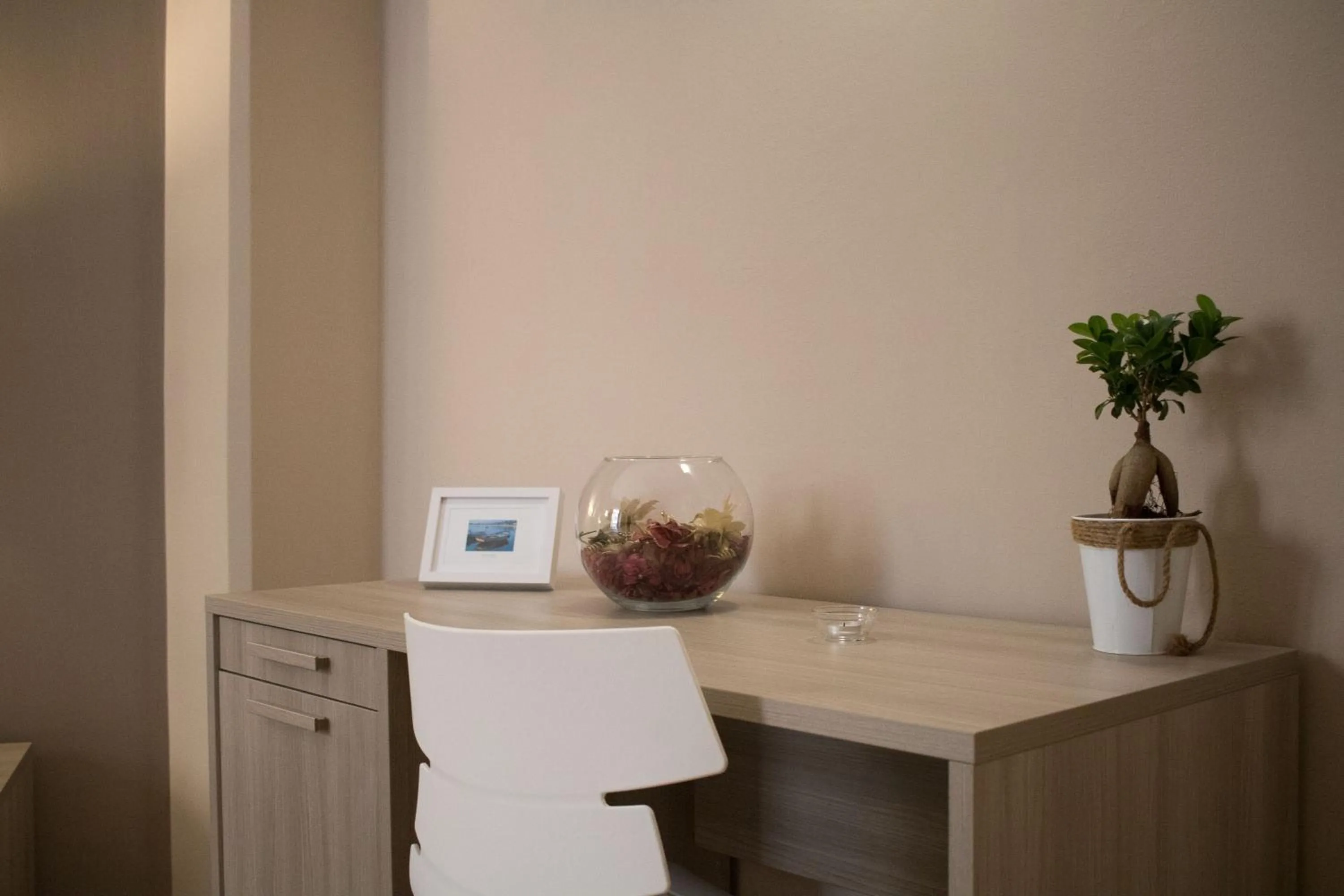 Decorative detail in Bagnasco 18 suite&terrace