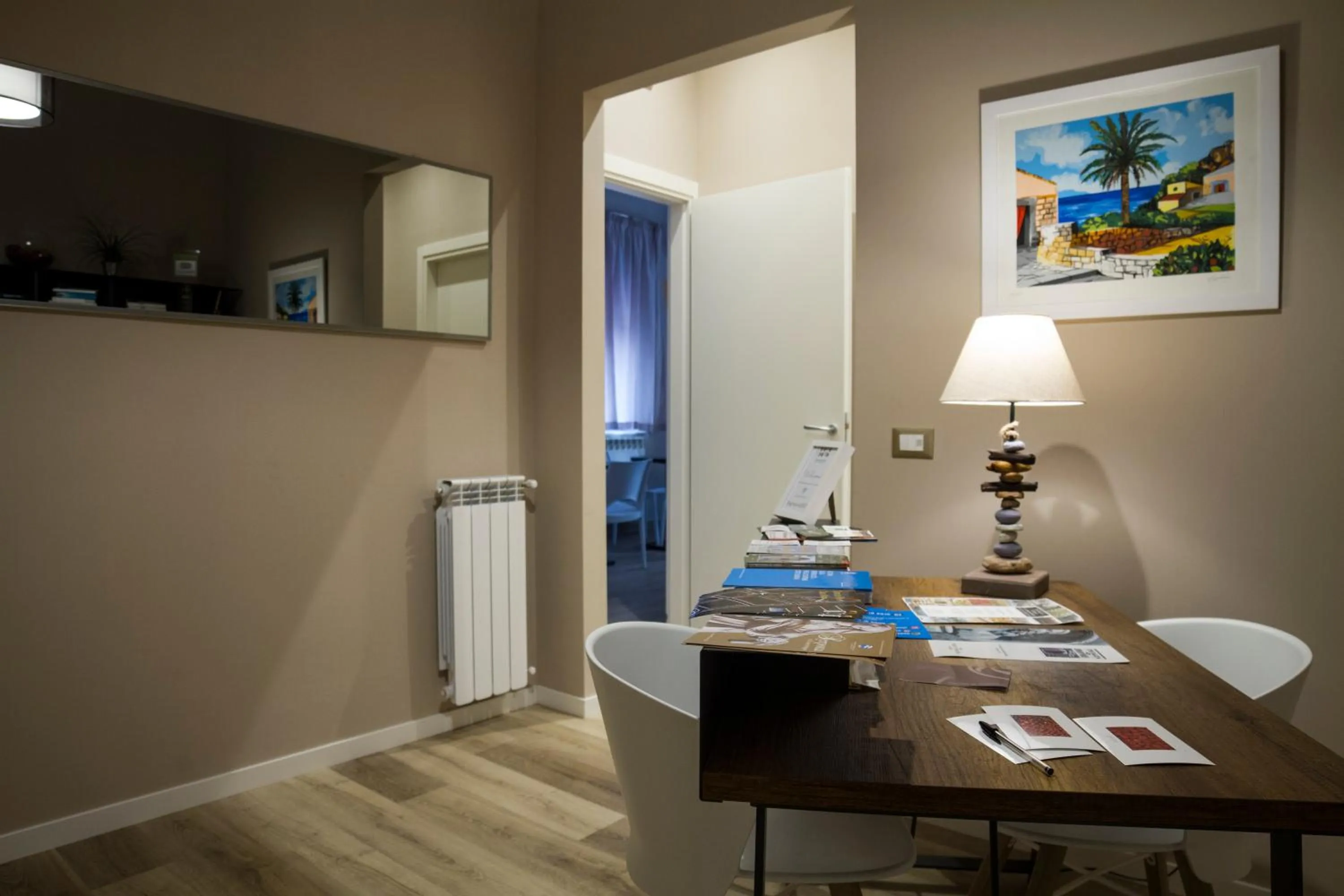 Decorative detail in Bagnasco 18 suite&terrace