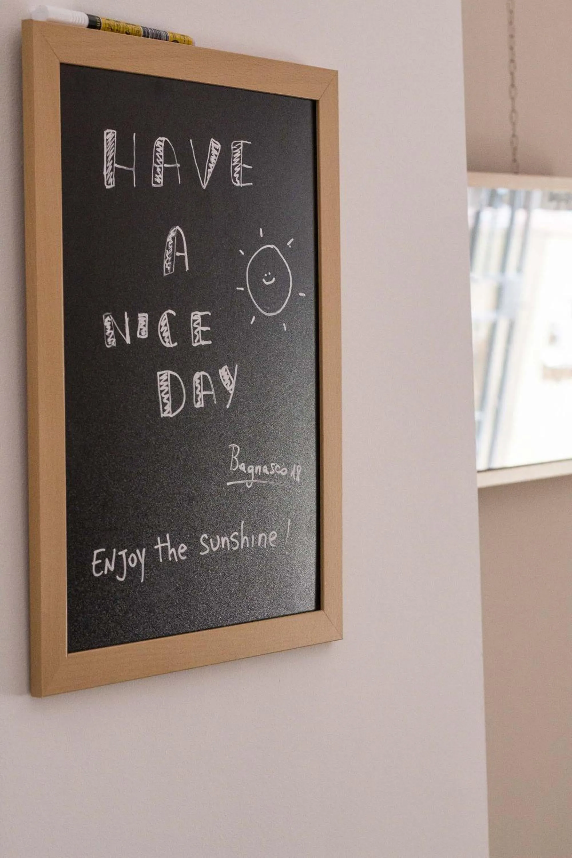 Decorative detail in Bagnasco 18 suite&terrace