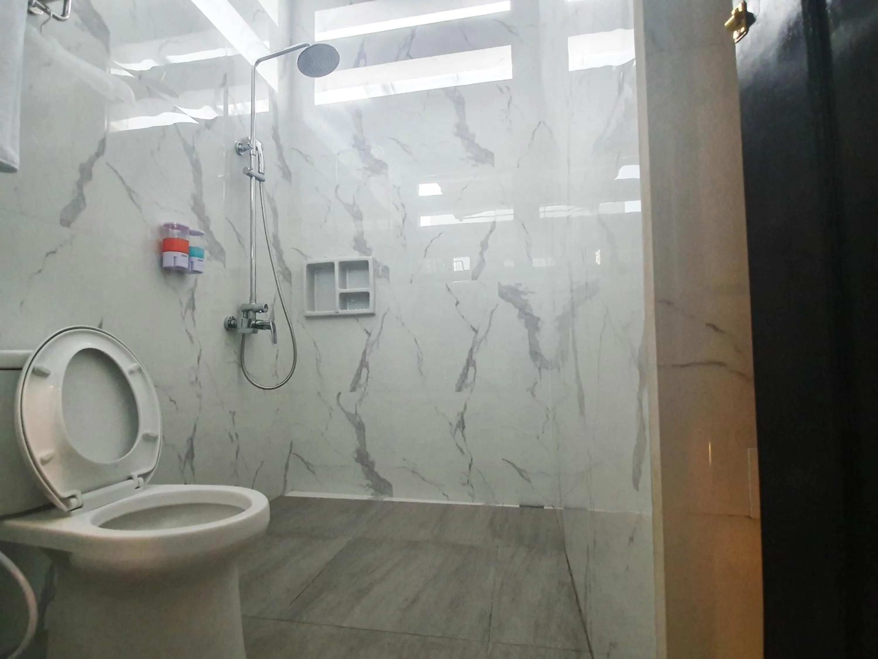 Bathroom in Tiongkok Kecil Heritage Lasem