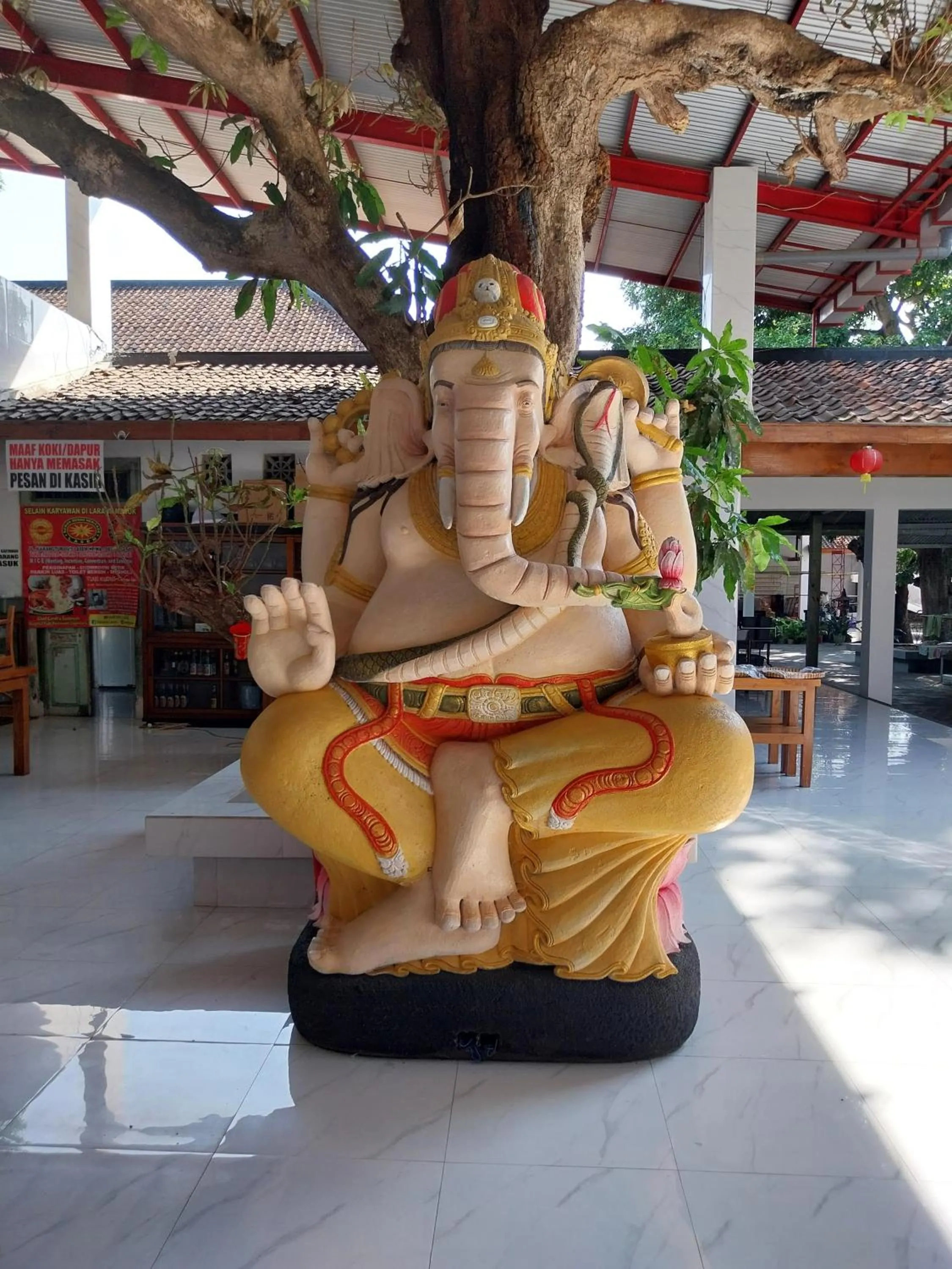 Entertainment in Tiongkok Kecil Heritage Lasem