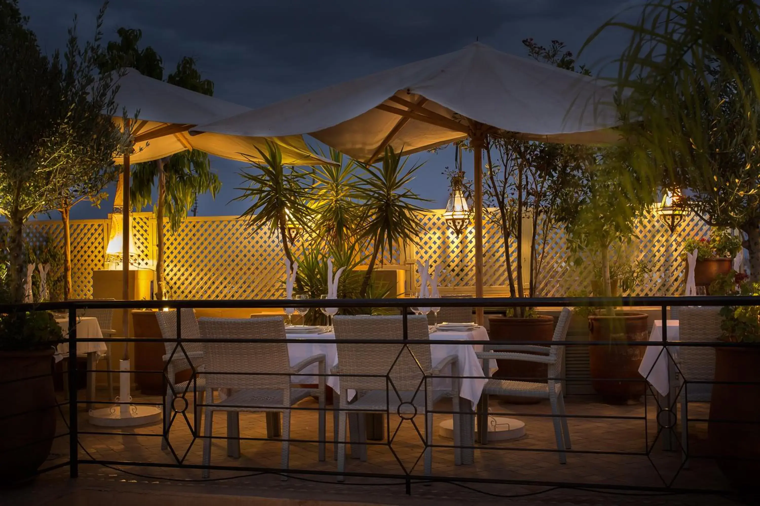 Restaurant/places to eat in Riad Moullaoud Restaurant/places to eat in Riad Moullaoud