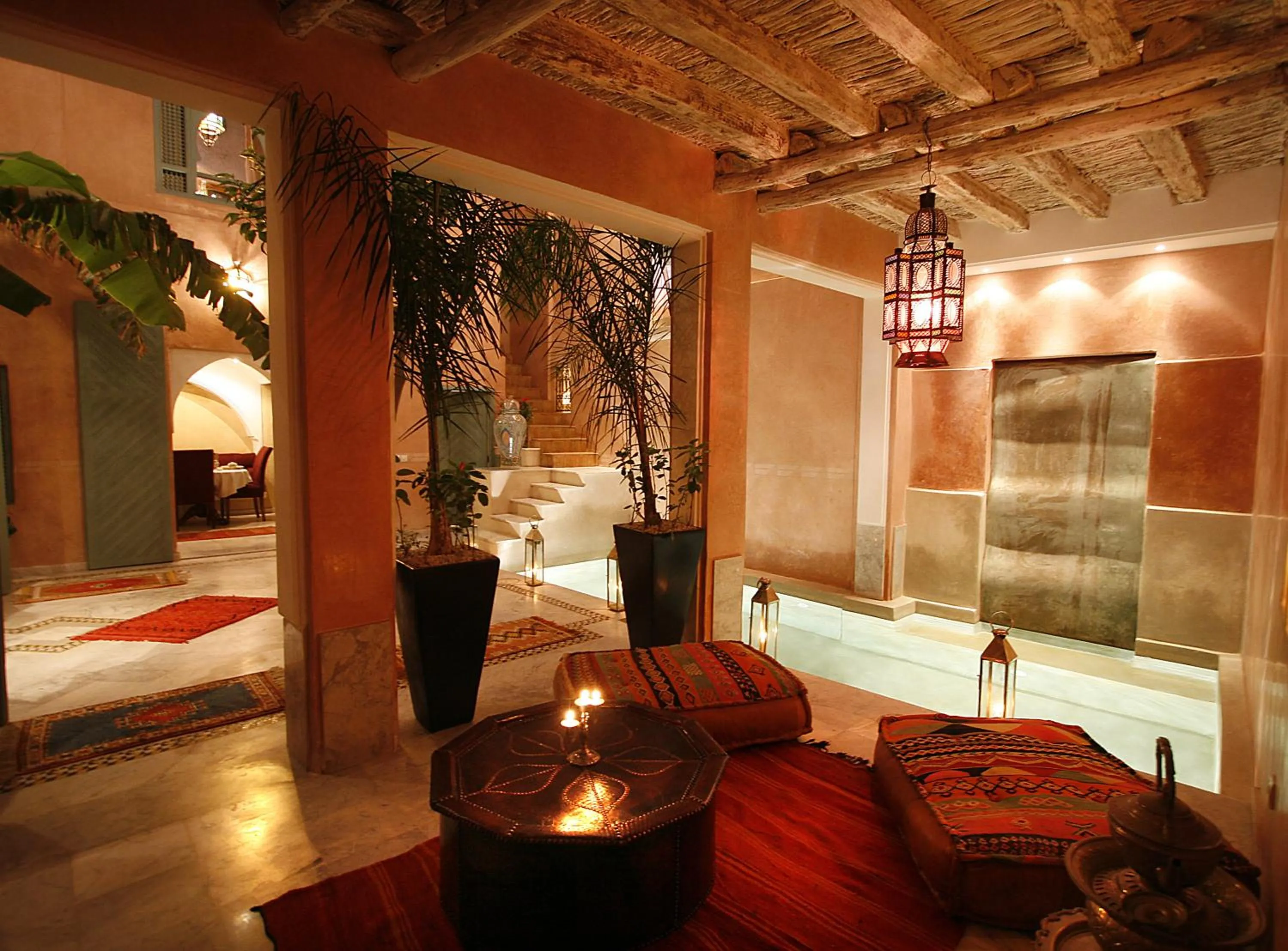 Swimming pool, Bed in Riad Moullaoud