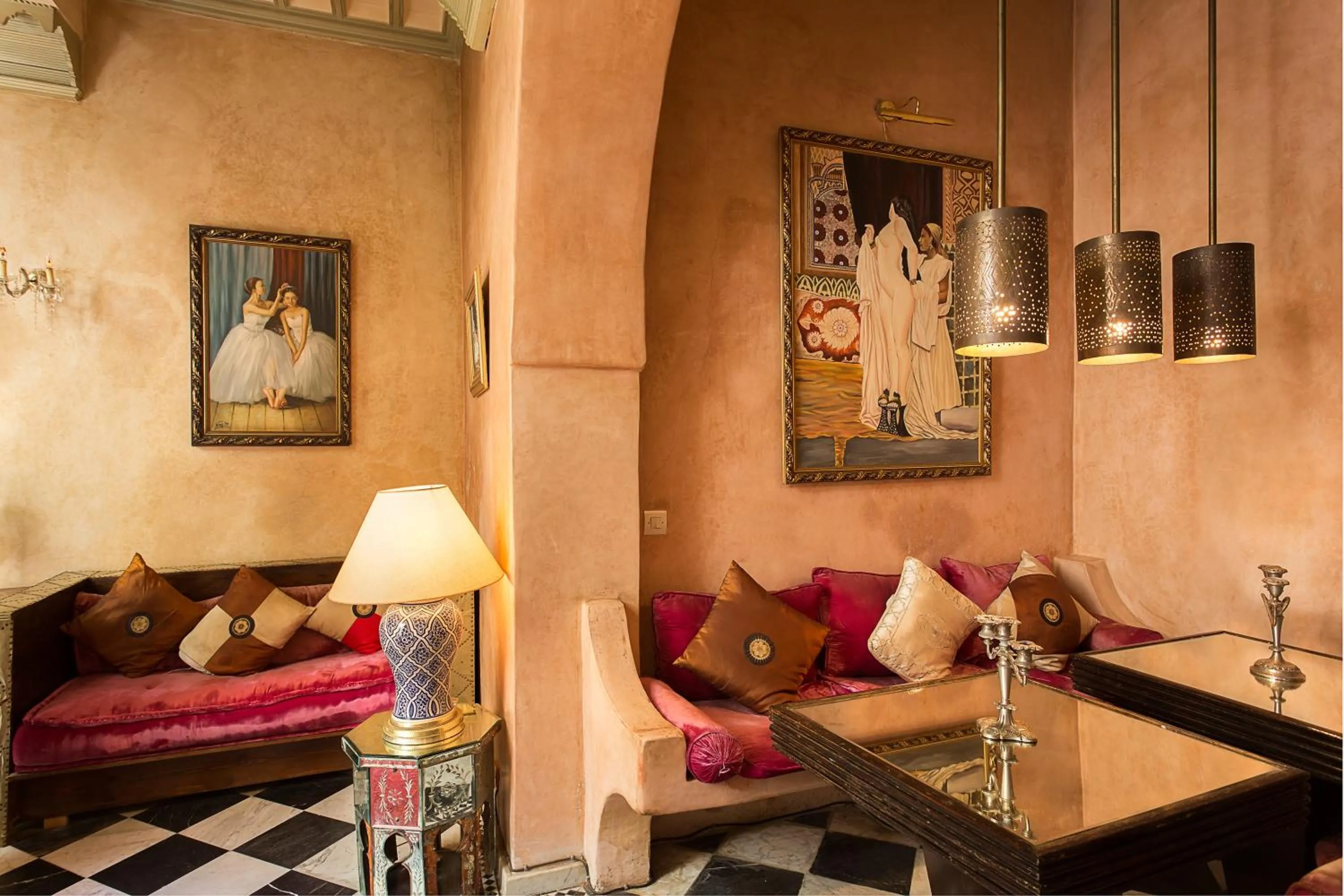 Lounge or bar in Riad Moullaoud