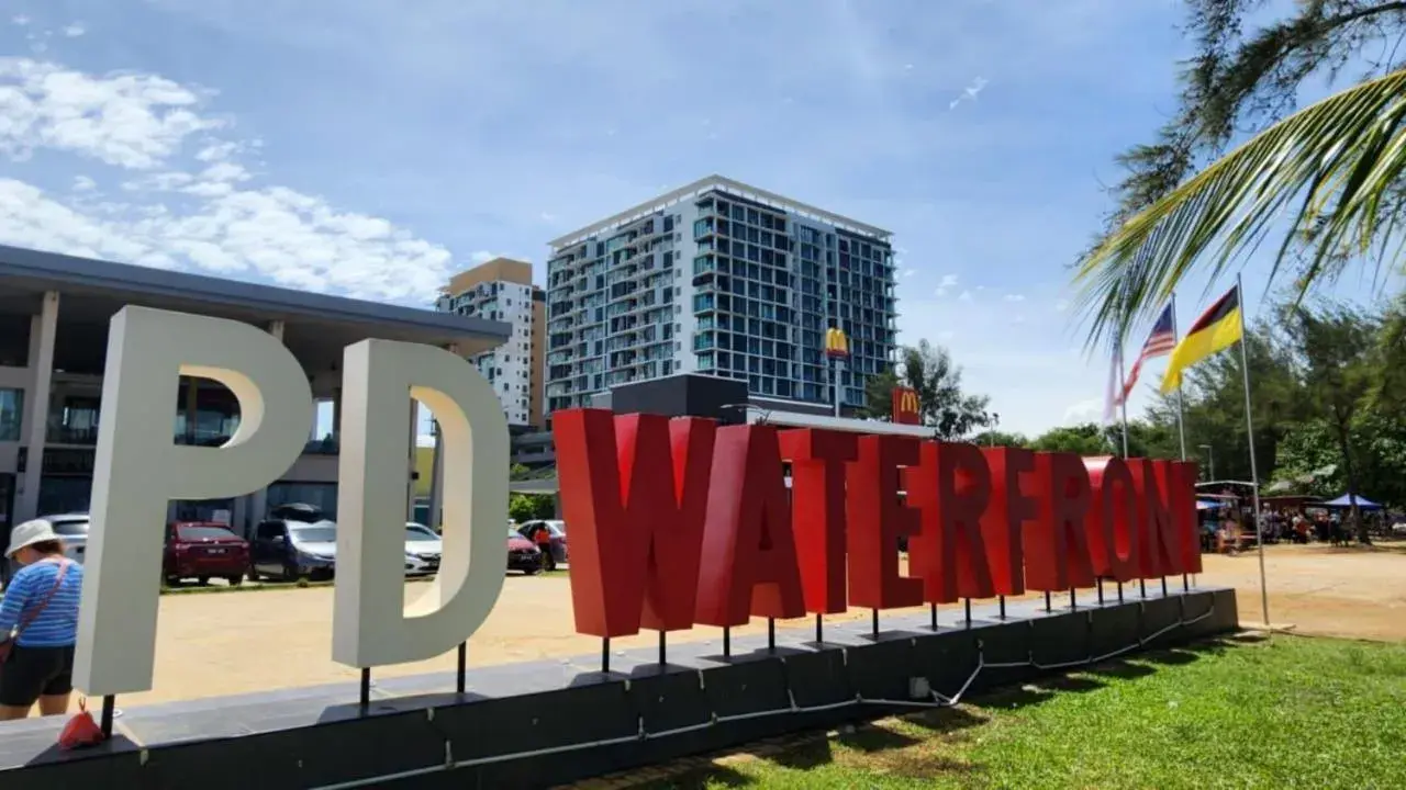 Property building in D'Wharf Hotel & Serviced Residence Property building in D'Wharf Hotel & Serviced Residence