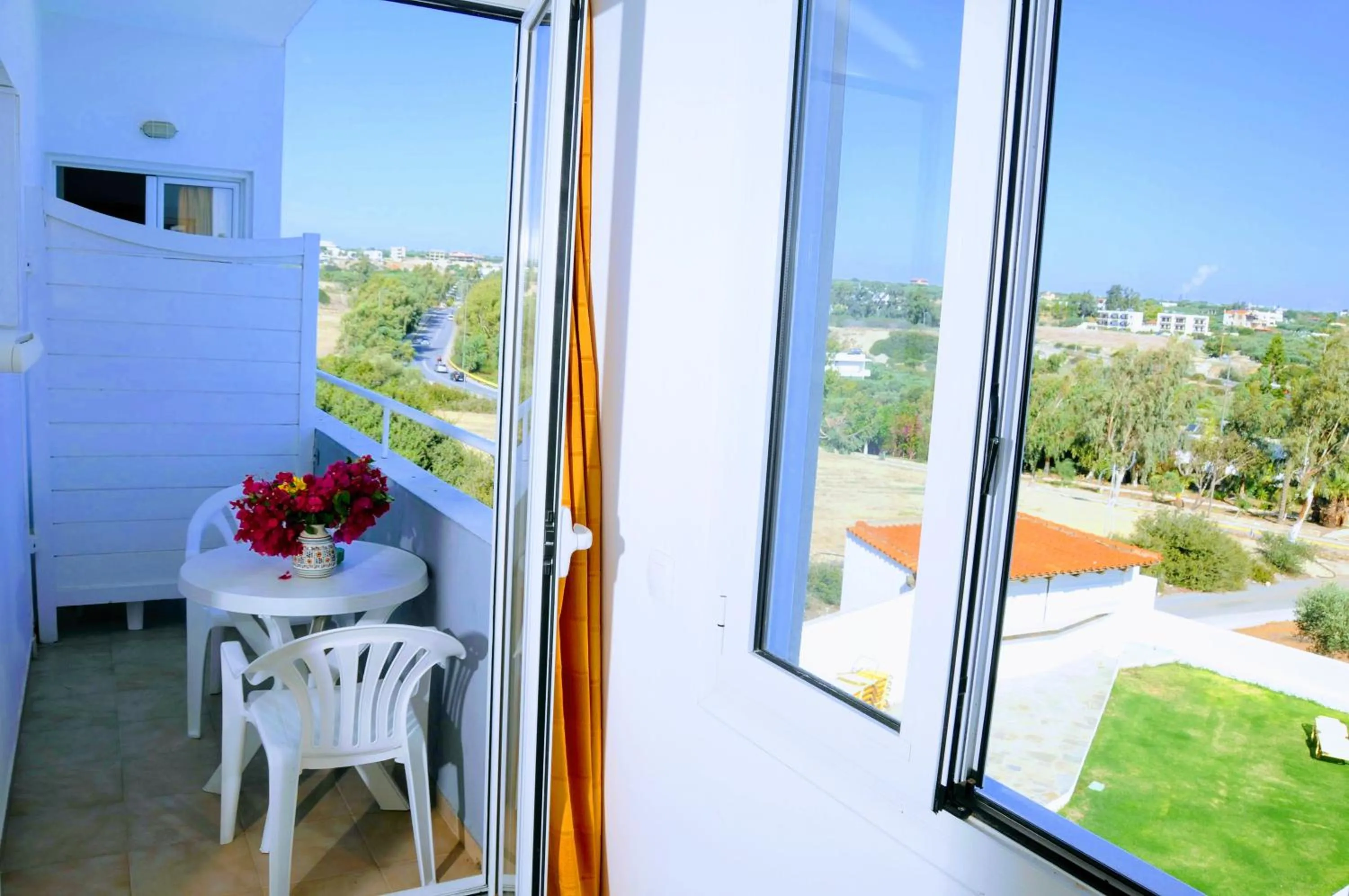Balcony/Terrace in Mastorakis Hotel and Studios