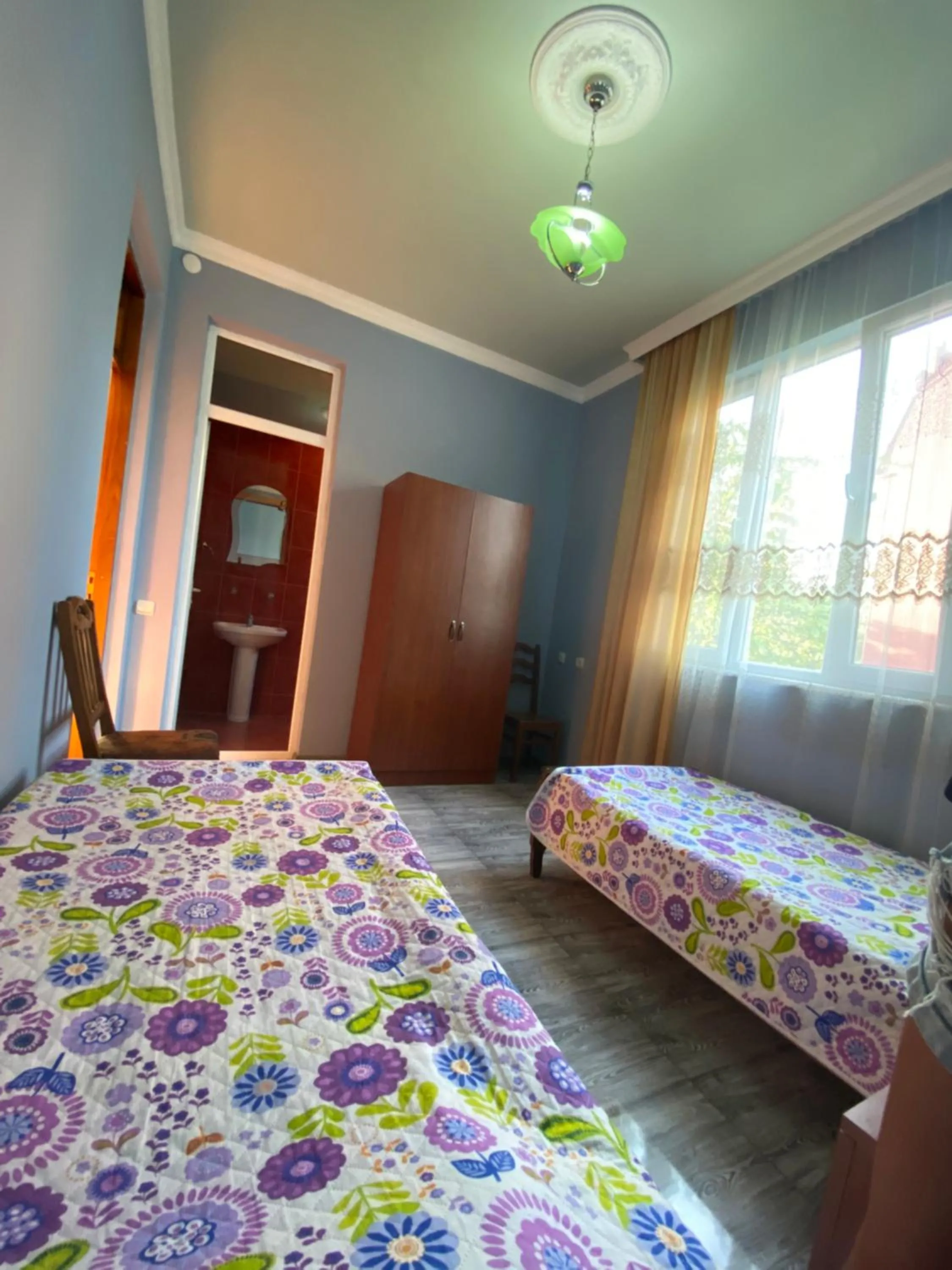 Twin Room in Beliy Dom