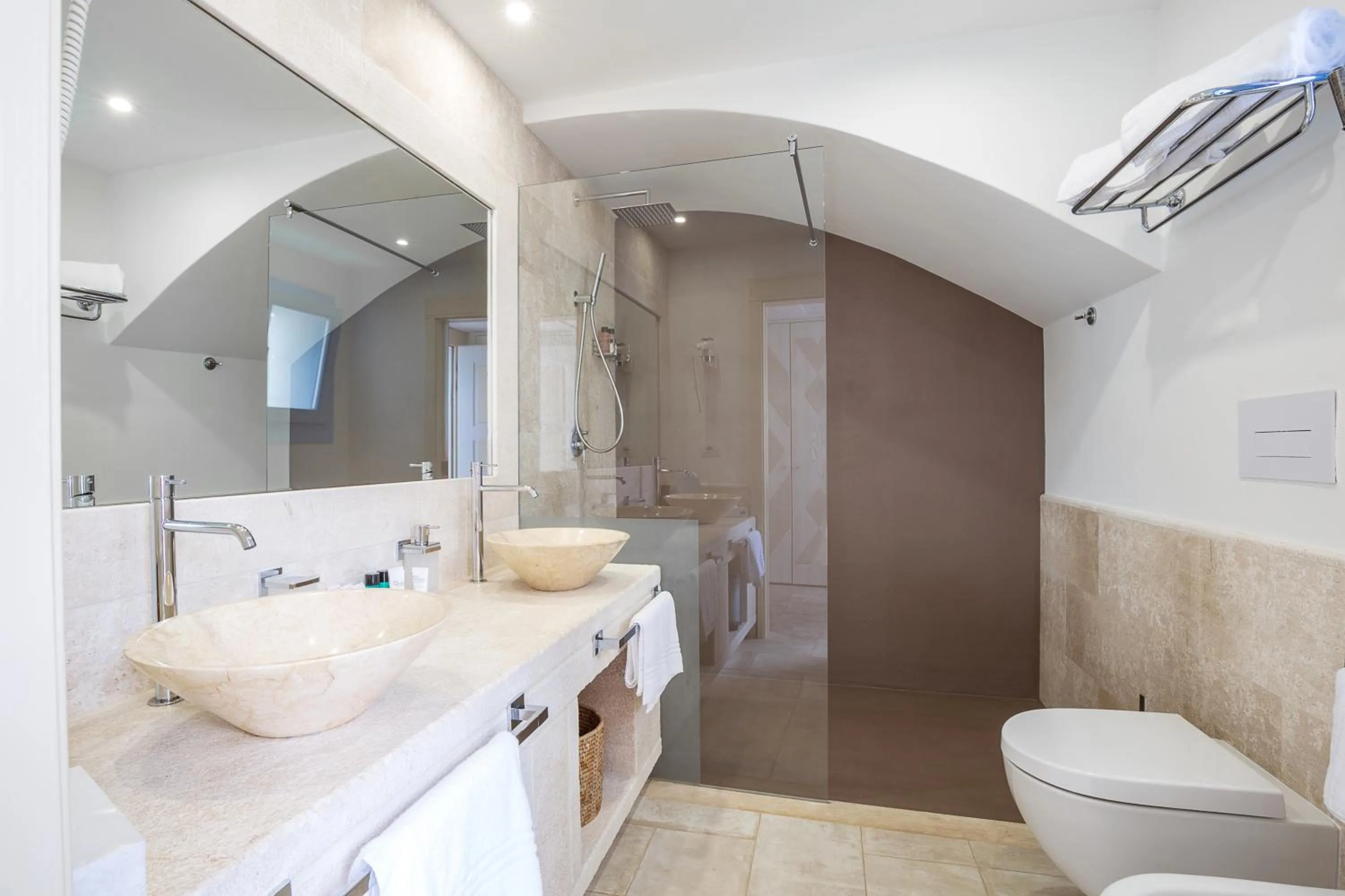 Shower in Corte Bianca - Adults Only & SPA - Bovis Hotels