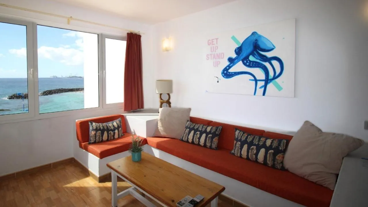 Seating area in Neptuno Suites - Adults Only