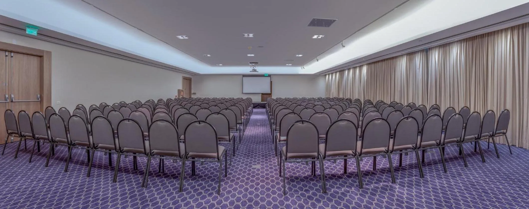 Meeting/conference room in InterContinental São Paulo by IHG