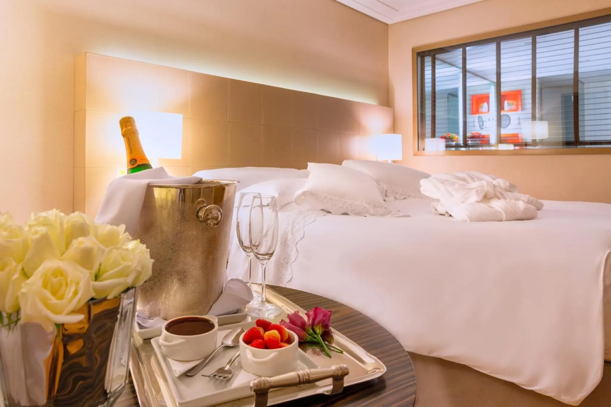 Photo of the whole room, Bed in InterContinental São Paulo by IHG