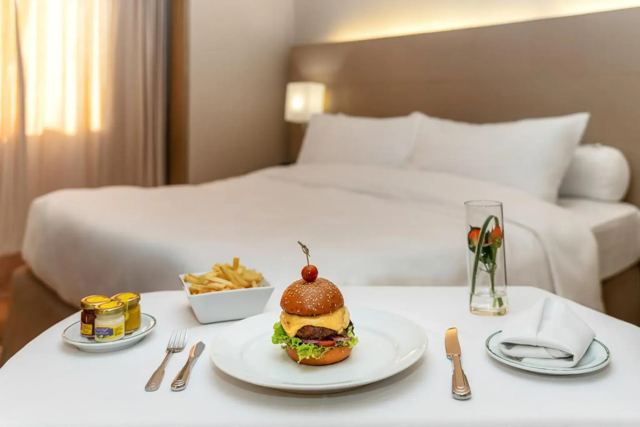 Photo of the whole room, Bed in InterContinental São Paulo by IHG Photo of the whole room, Bed in InterContinental São Paulo by IHG