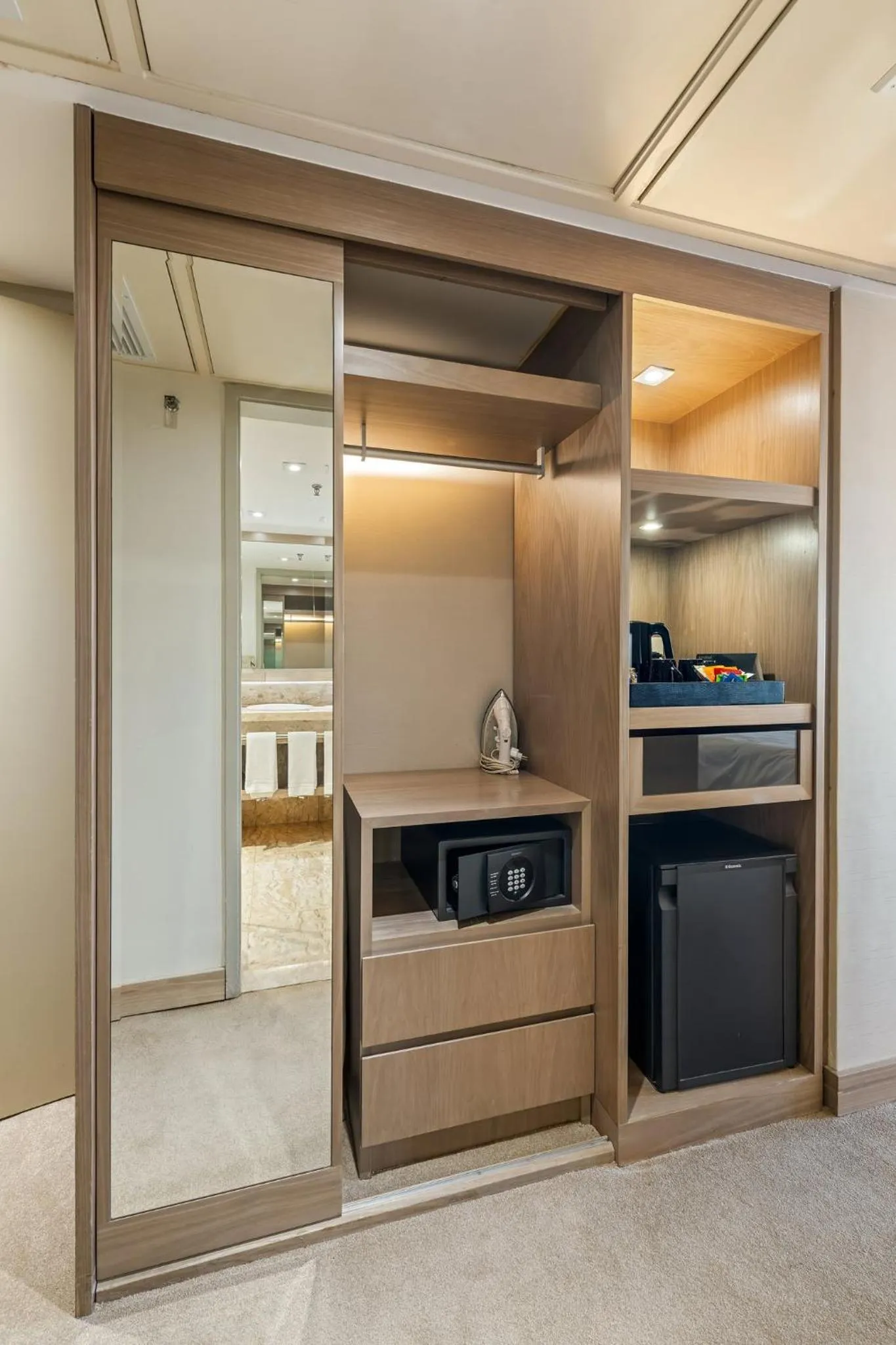 Photo of the whole room in InterContinental São Paulo by IHG