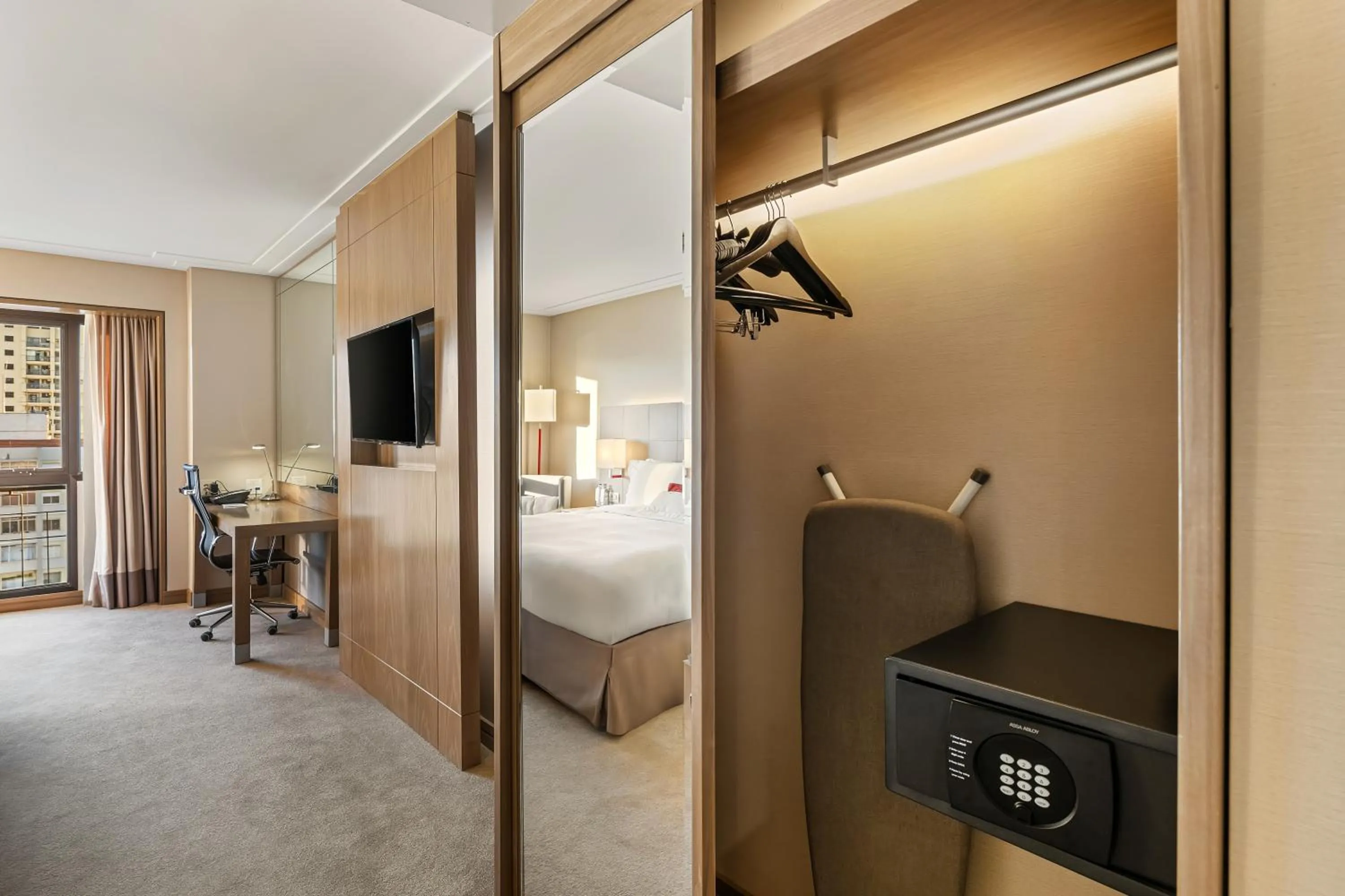 One-Bedroom Suite - single occupancy in InterContinental São Paulo by IHG