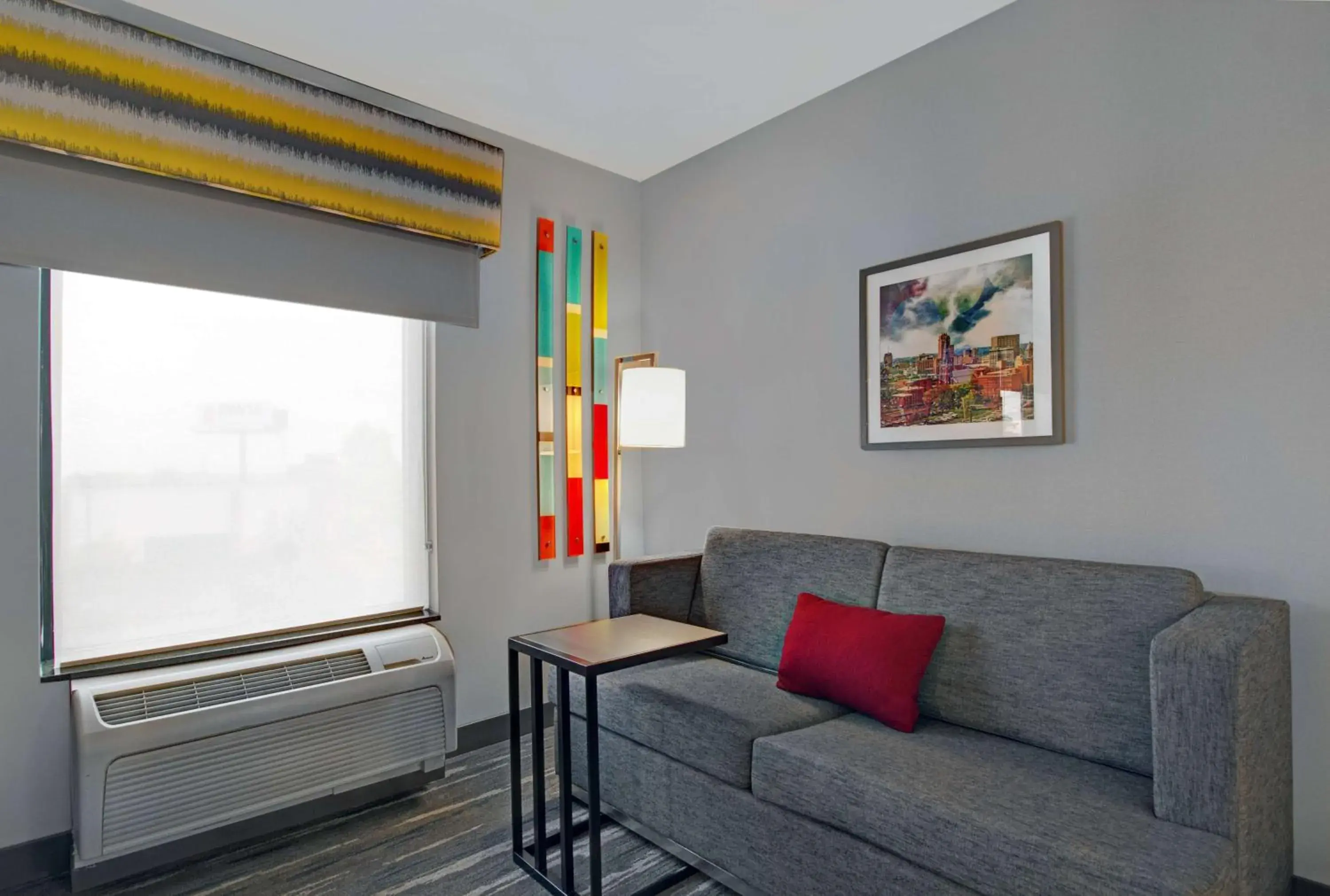 Living room in Hampton Inn & Suites by Hilton Syracuse Dewitt Living room in Hampton Inn & Suites by Hilton Syracuse Dewitt