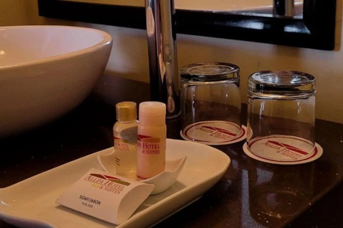 Bathroom in Allpa Hotel & Suites