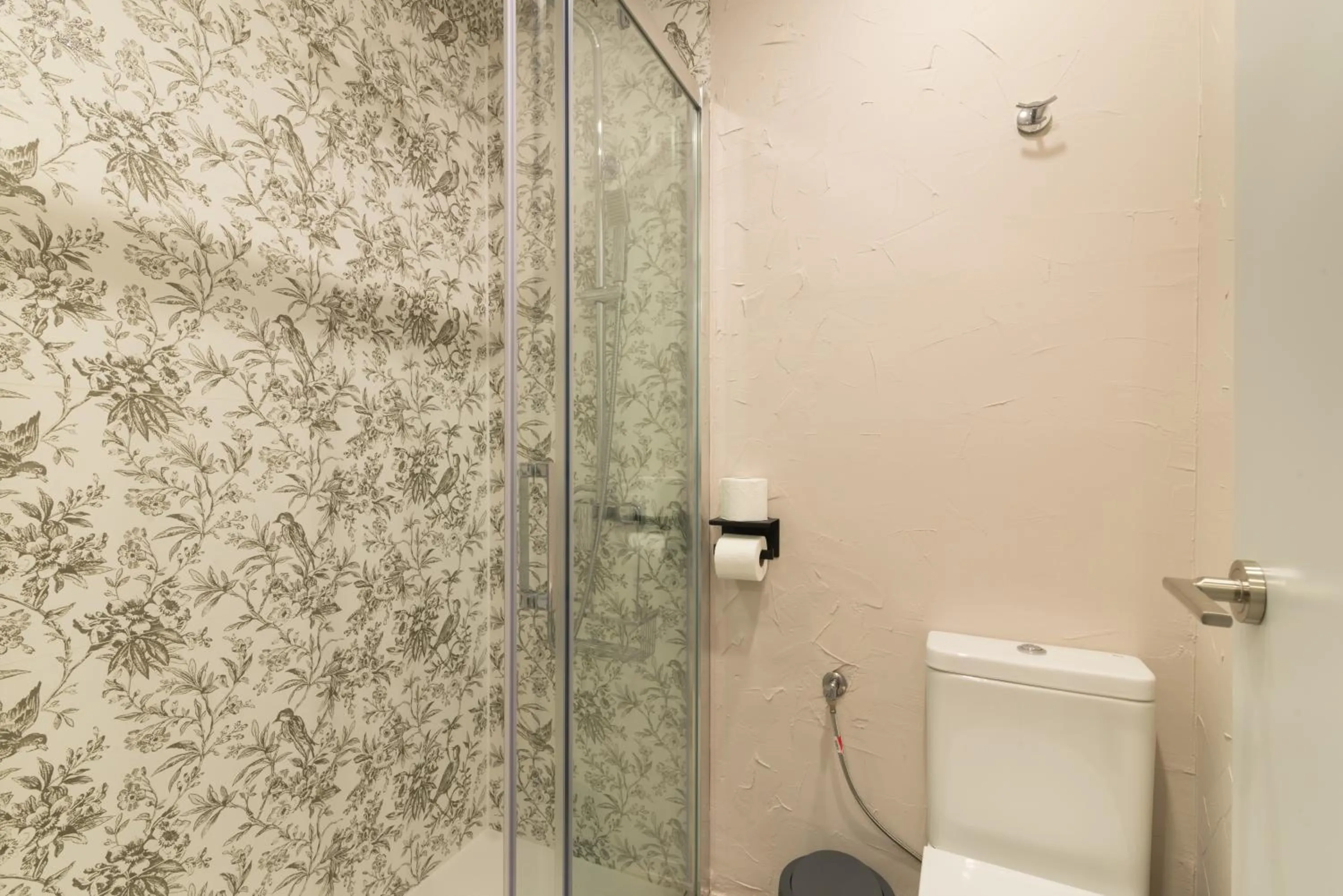 Bathroom in Hostal Art Madrid