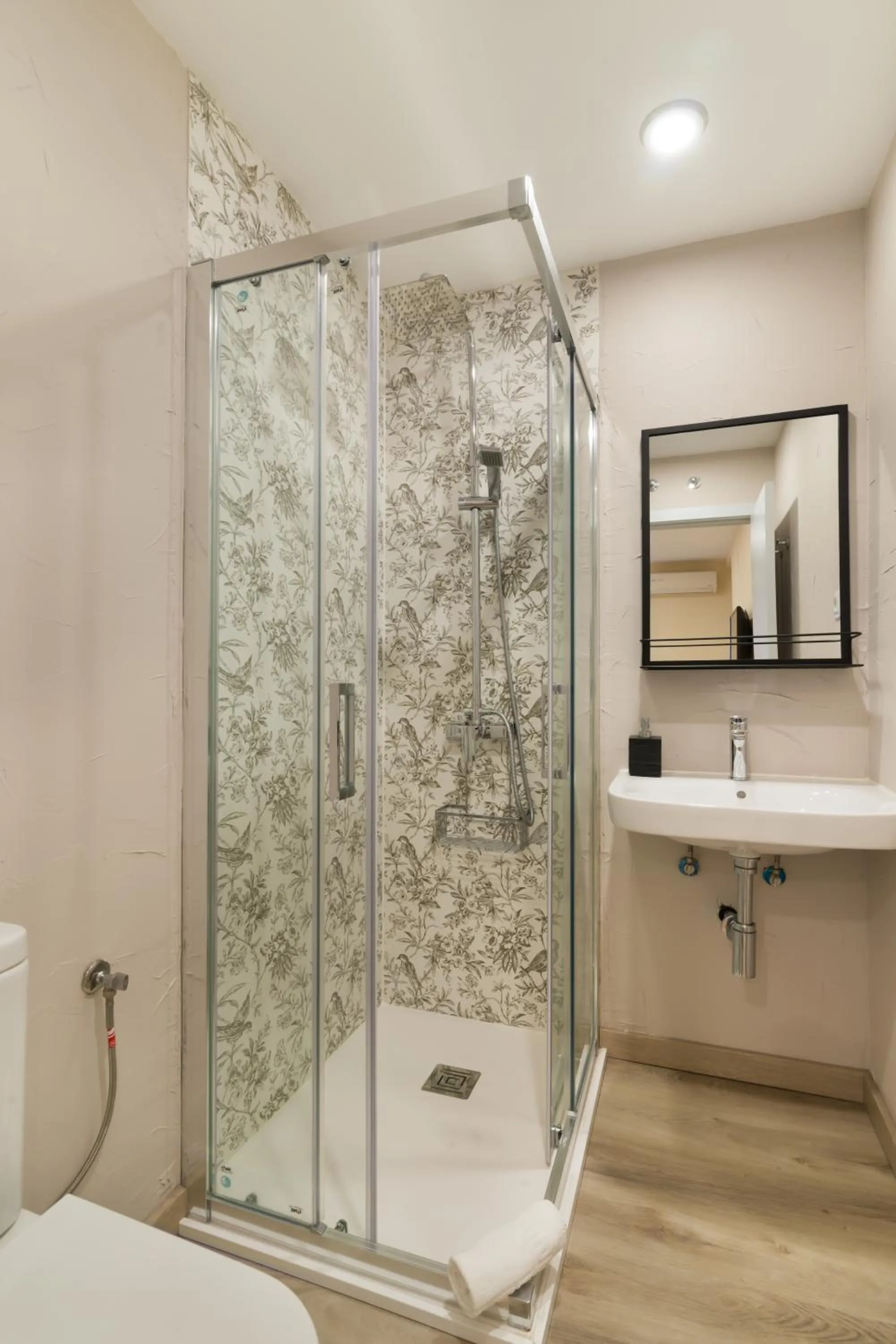 Bathroom in Hostal Art Madrid