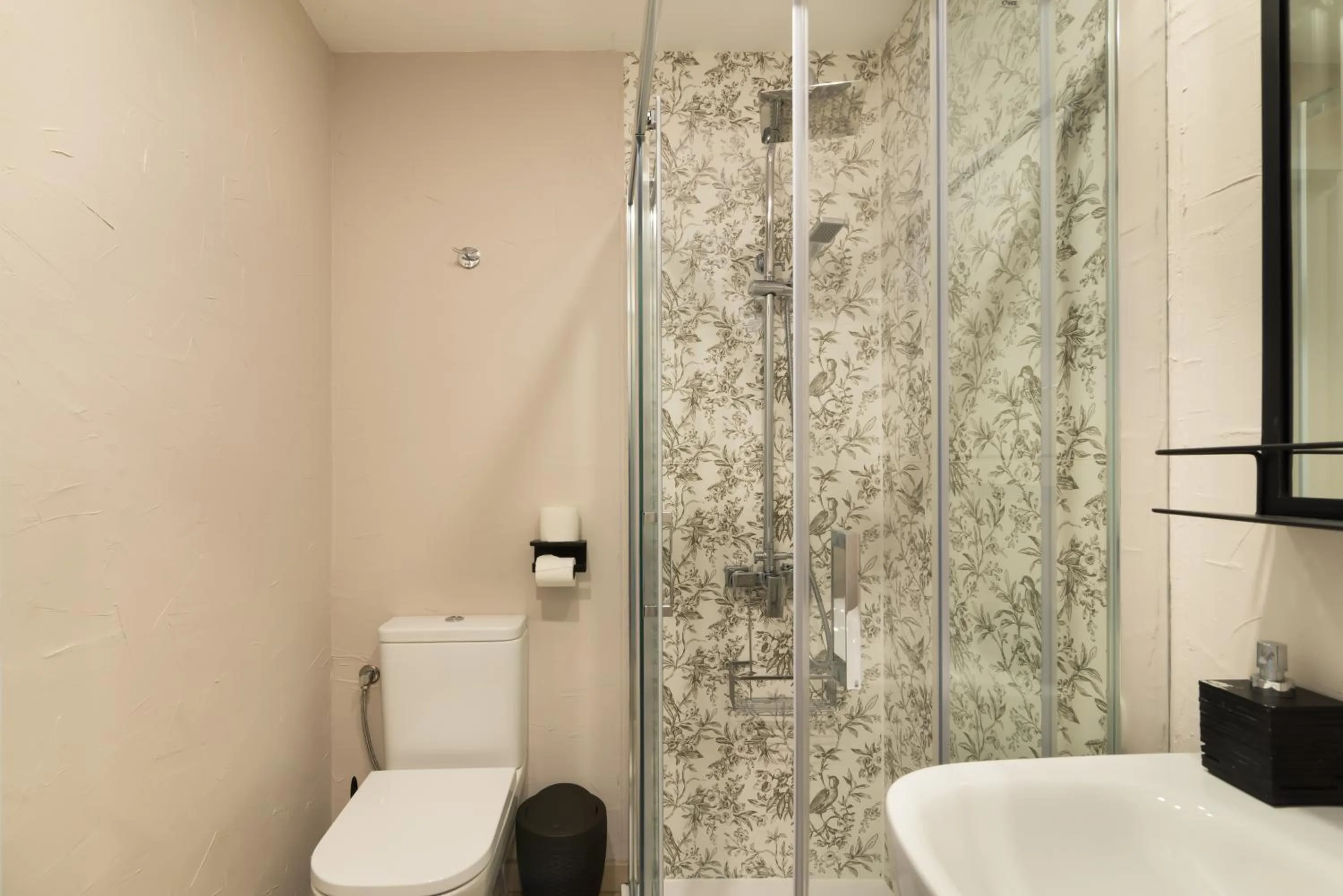 Toilet in Hostal Art Madrid