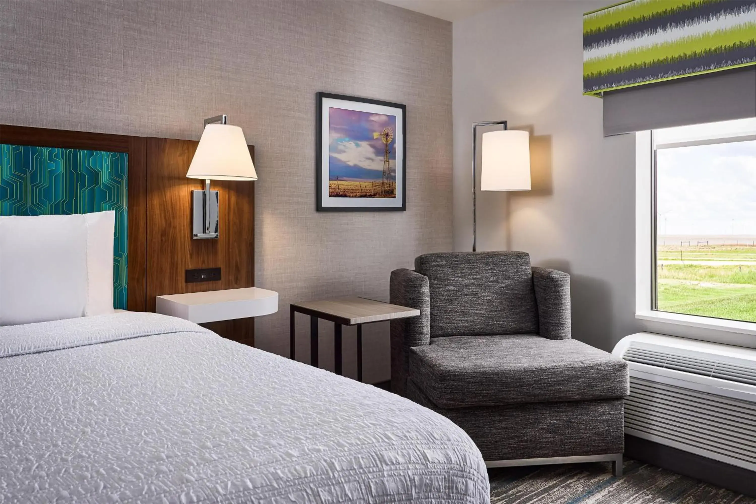 Bed in Hampton Inn Colby Bed in Hampton Inn Colby