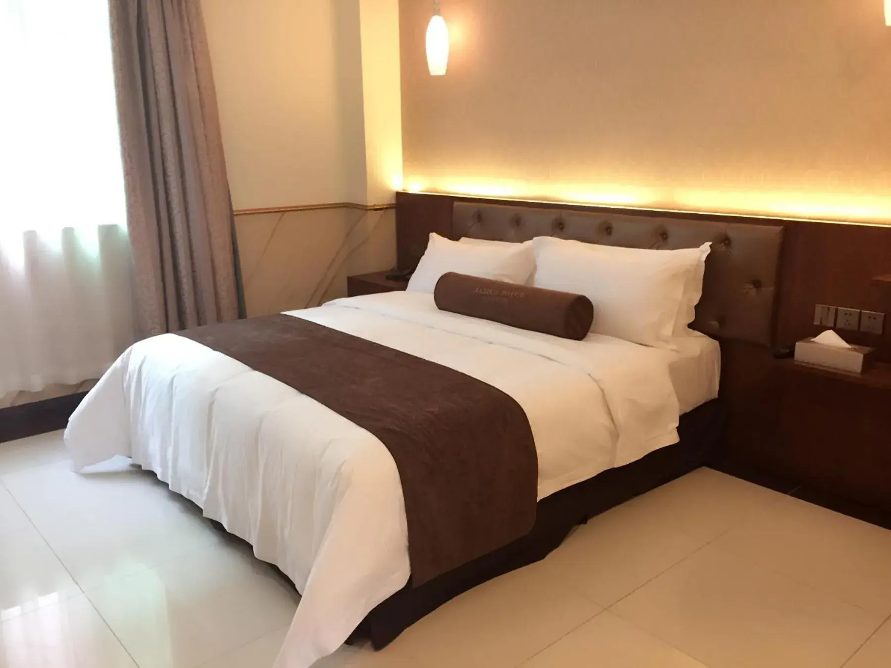 Bed in James Joyce Beijing Songjiazhuang Metro Station Bed in James Joyce Beijing Songjiazhuang Metro Station