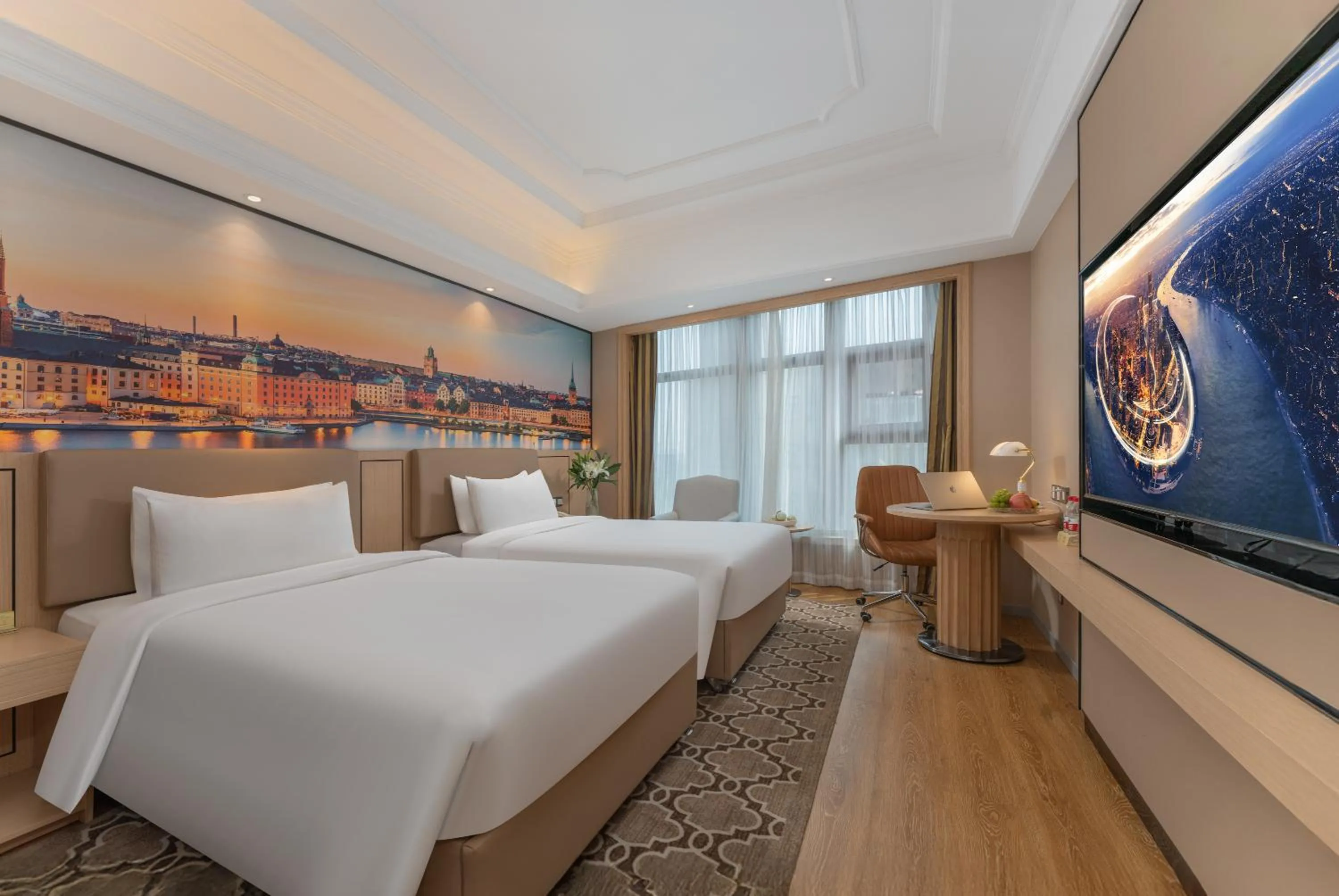 Bed in 维也纳国际酒店上海浦东机场东方枢纽店-提供浦东机场迪士尼免费穿梭巴士