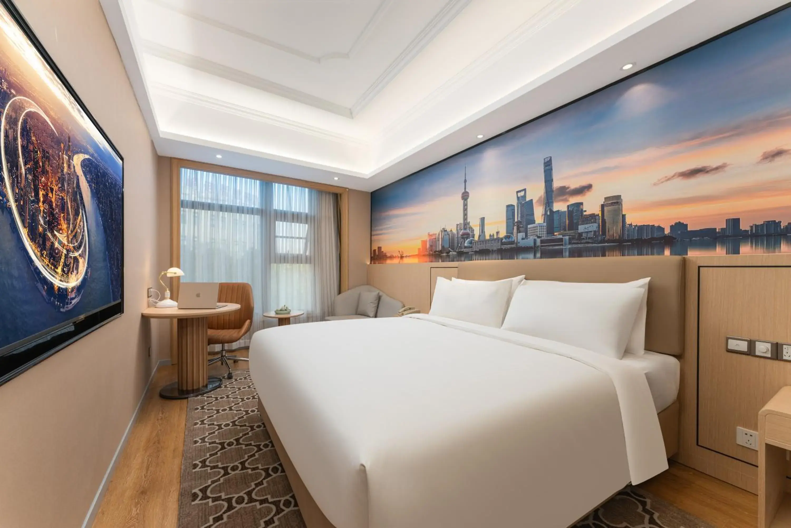 Bed in Vienna International Hotel - Shanghai Pudong Airport Free Trade Zone - Free shuttle bus to PVG airport and Disney Land Bed in Vienna International Hotel - Shanghai Pudong Airport Free Trade Zone - Free shuttle bus to PVG airport and Disney Land