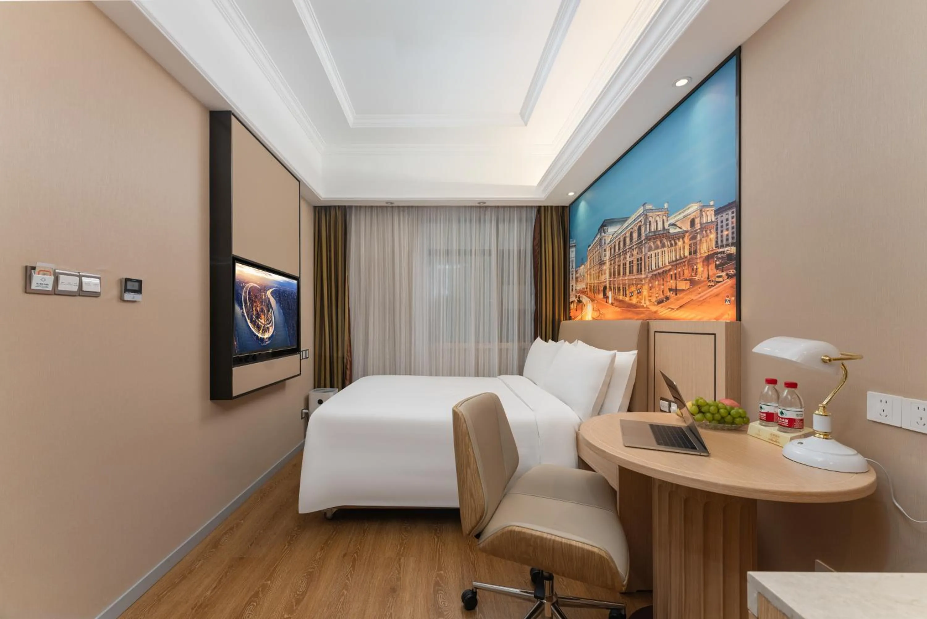 维也纳国际酒店上海浦东机场东方枢纽店-提供浦东机场迪士尼免费穿梭巴士