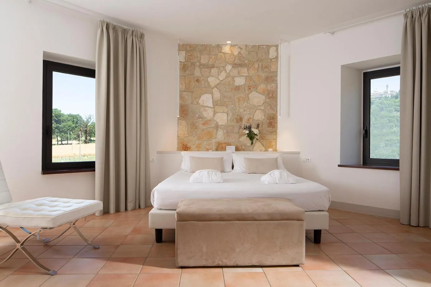 Photo of the whole room, Bed in Giotto Country House & Spa