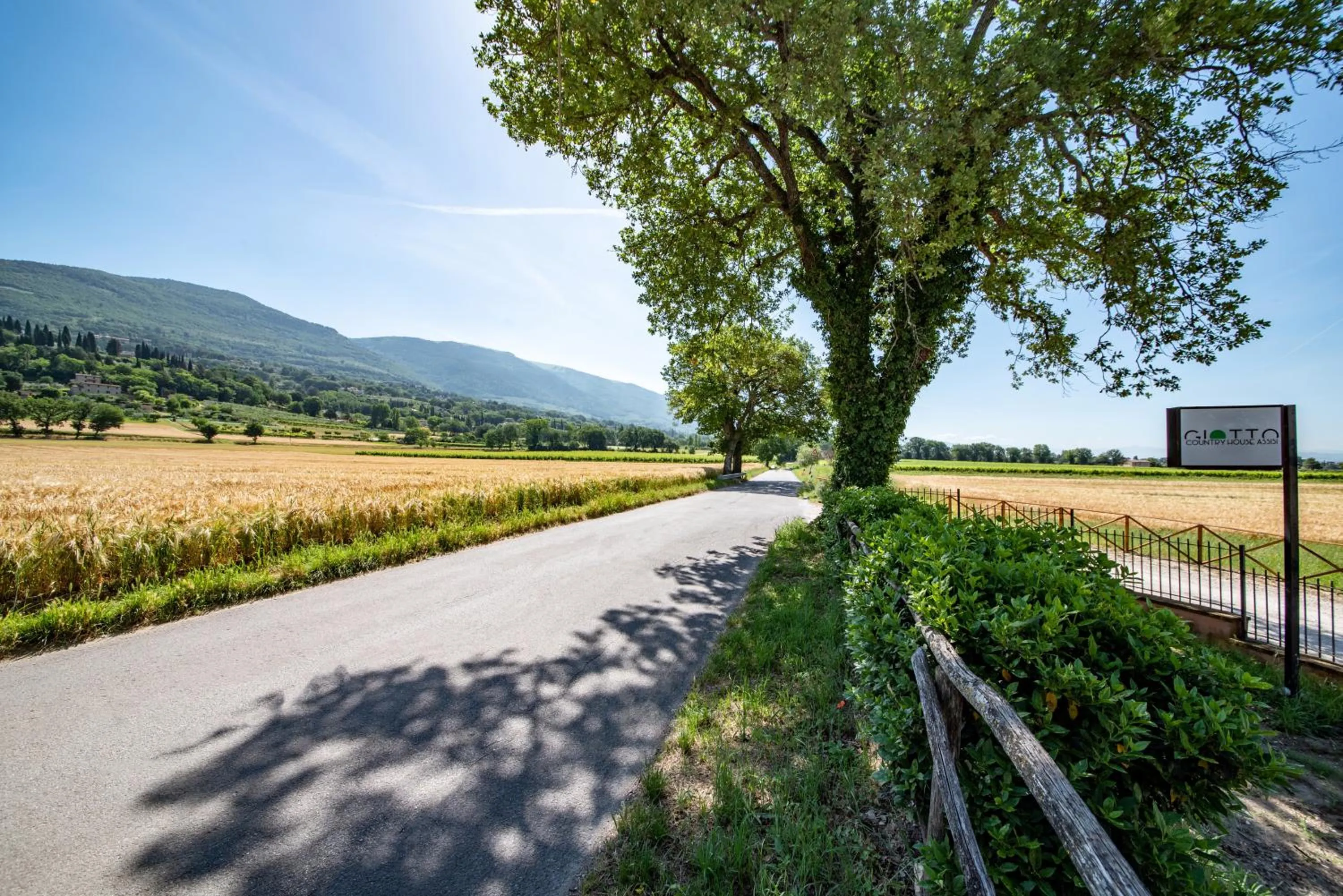 Property logo or sign in Giotto Country House & Spa
