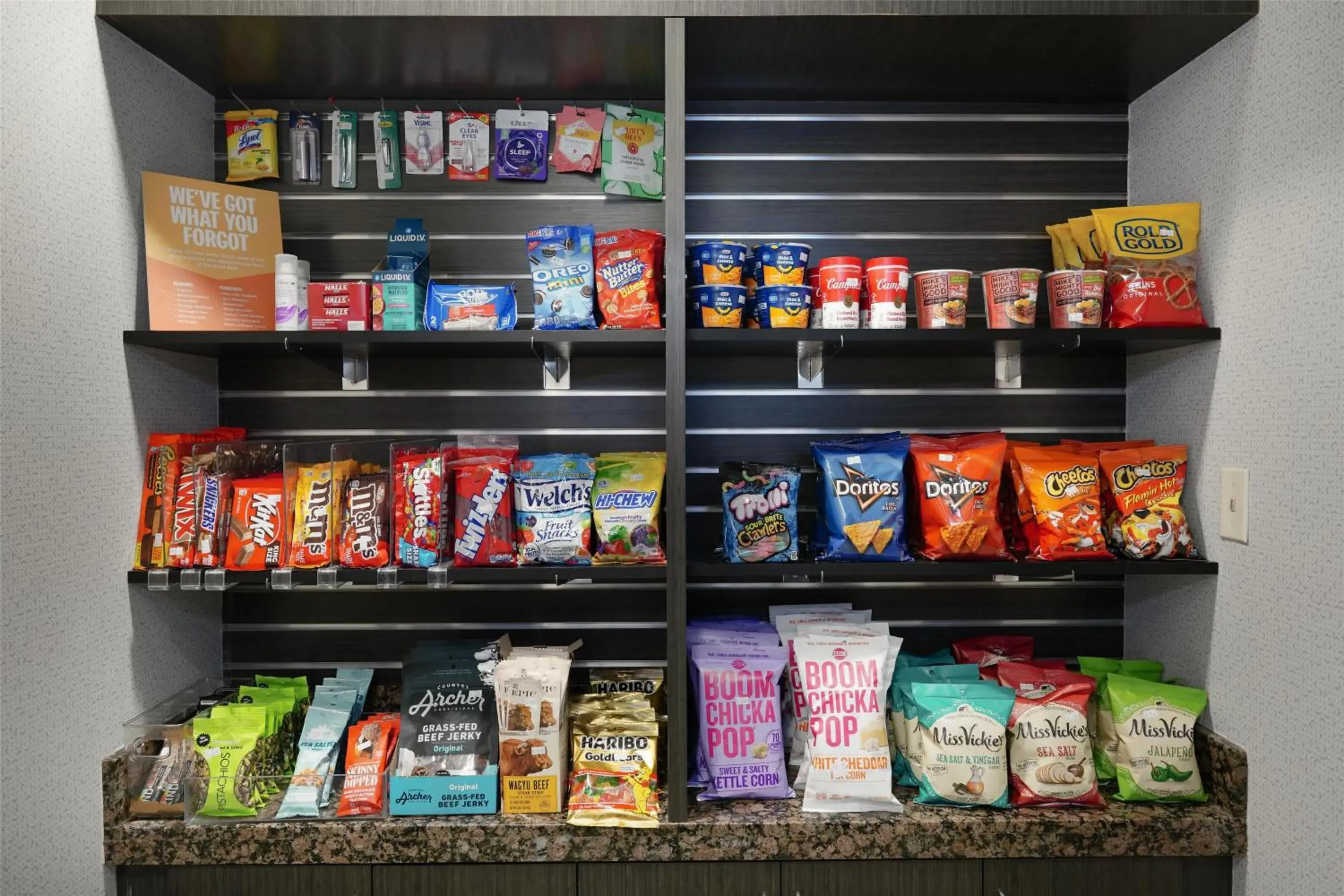 Restaurant/places to eat in Hampton Inn & Suites Tulsa/Tulsa Hills Restaurant/places to eat in Hampton Inn & Suites Tulsa/Tulsa Hills