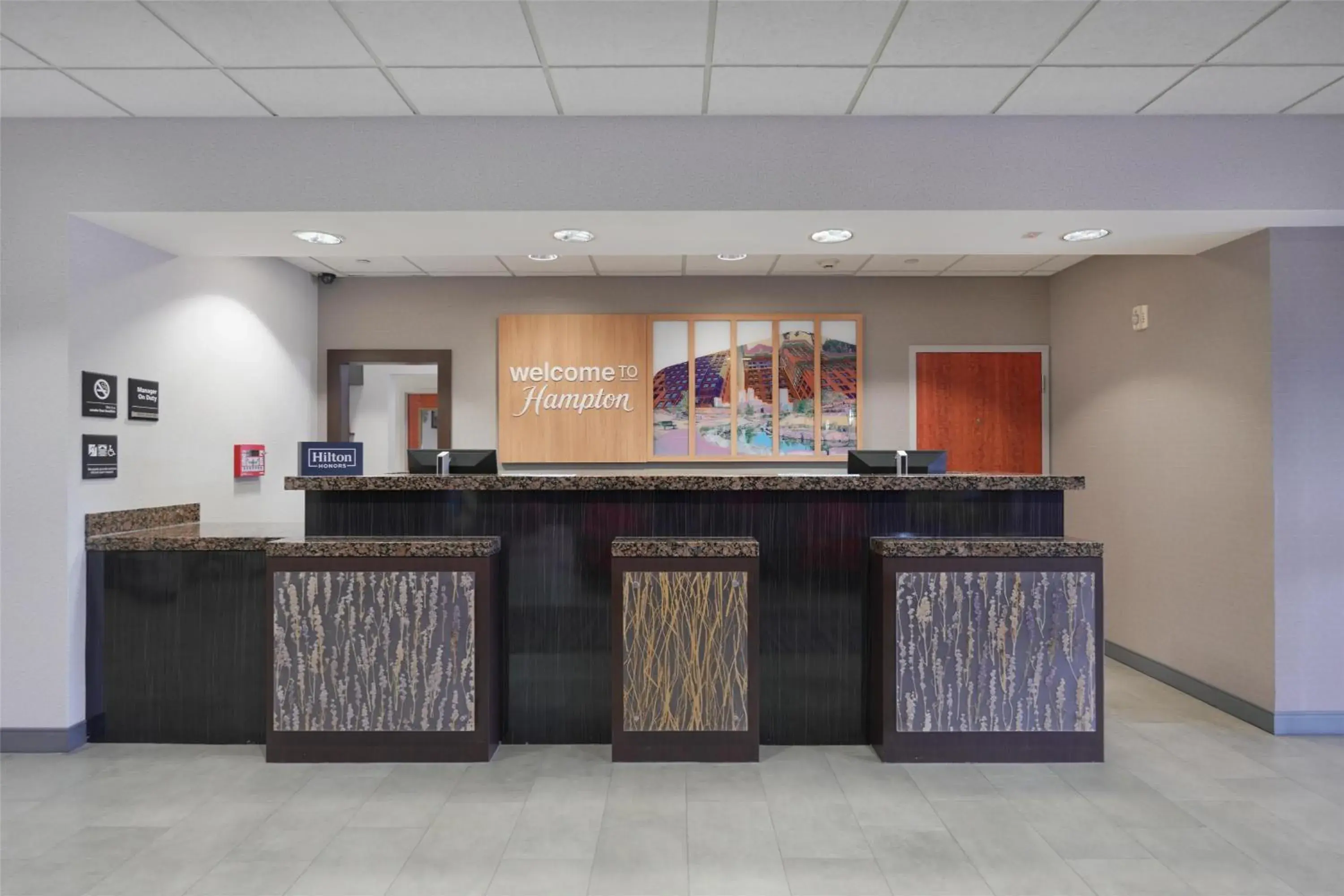 Lobby or reception in Hampton Inn & Suites Tulsa/Tulsa Hills Lobby or reception in Hampton Inn & Suites Tulsa/Tulsa Hills
