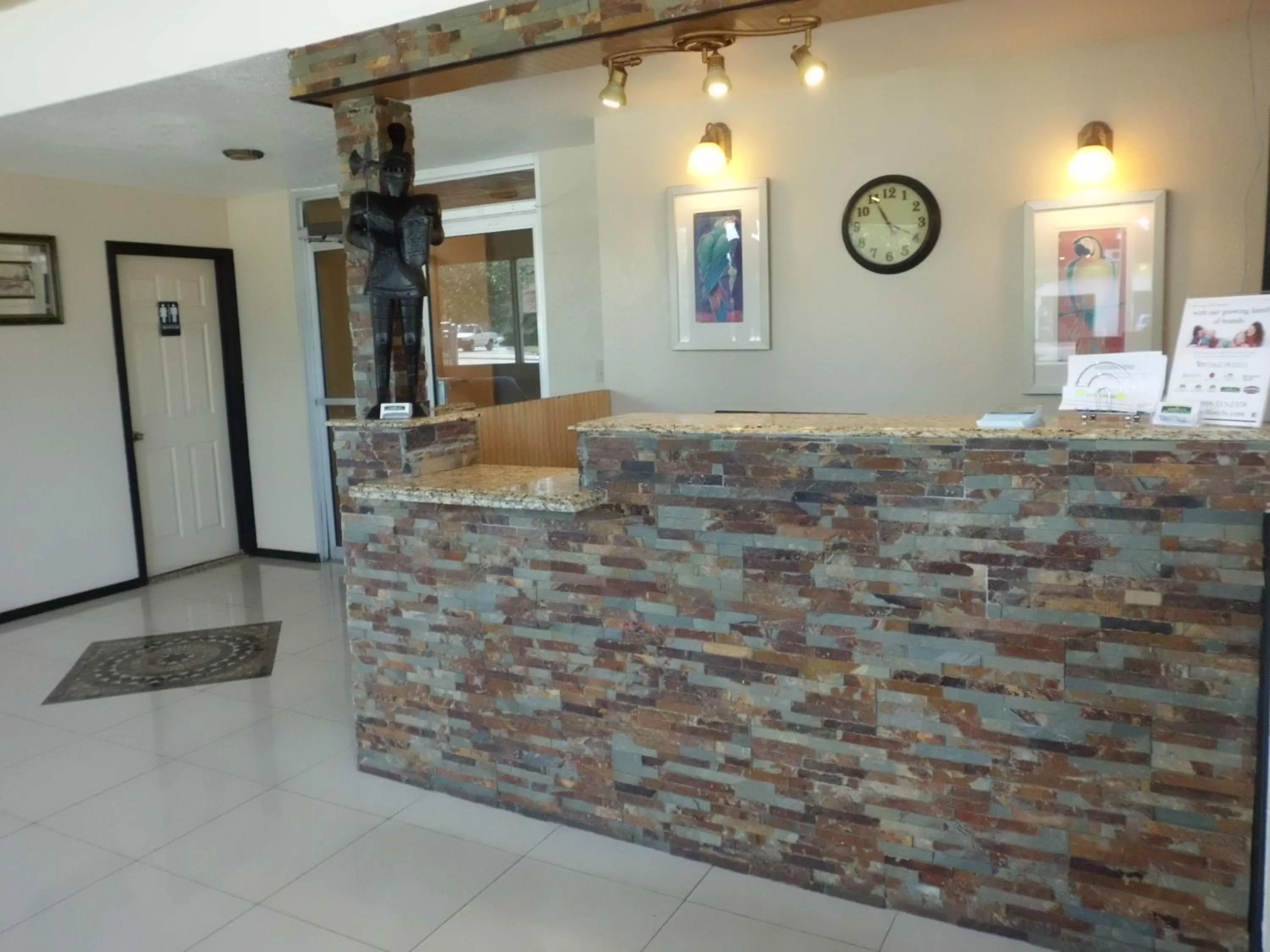 Lobby or reception in America's Best Inn & Suites-Lakeland