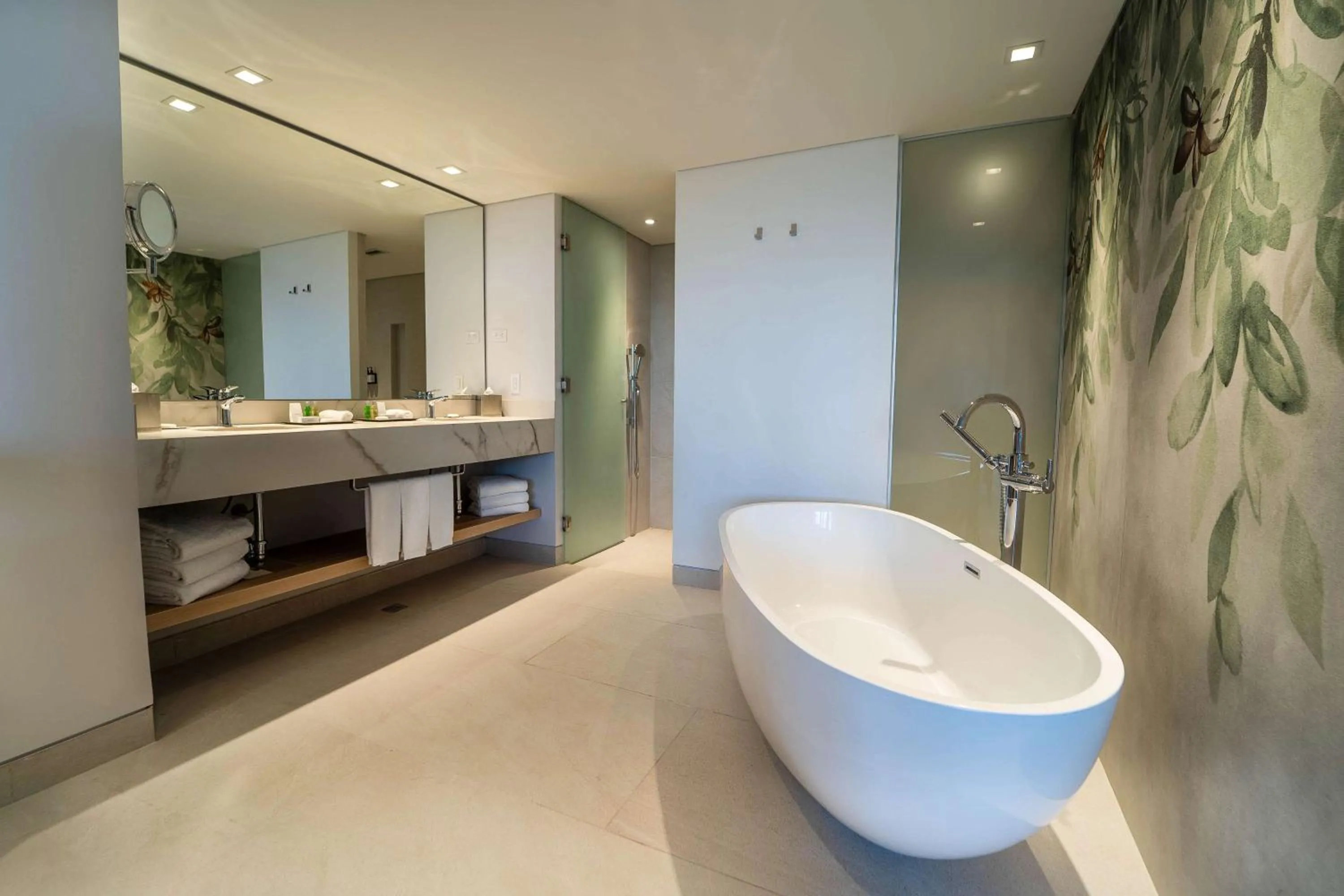 Bathroom in Hilton Cartagena