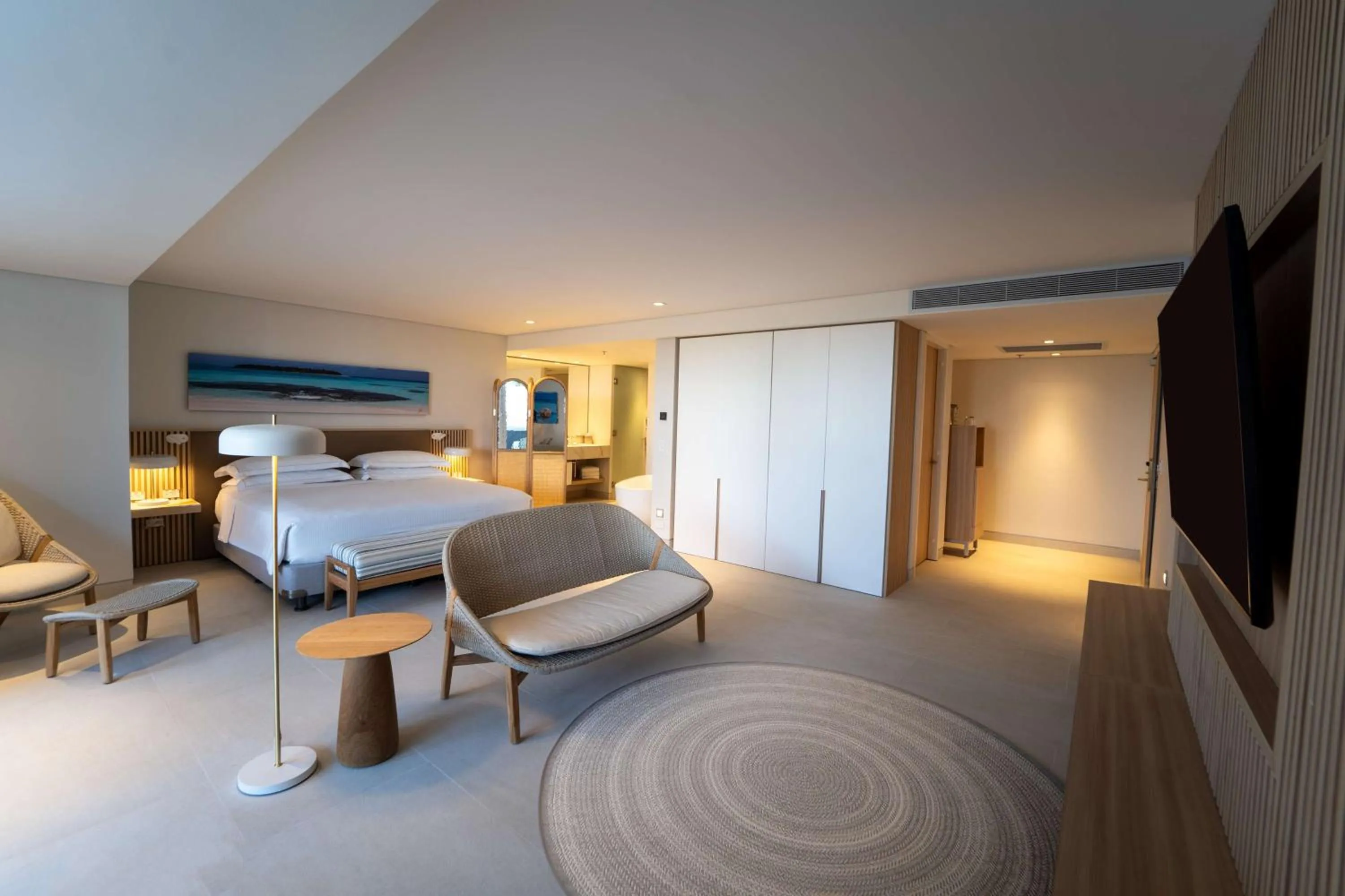 Living room, Bed in Hilton Cartagena