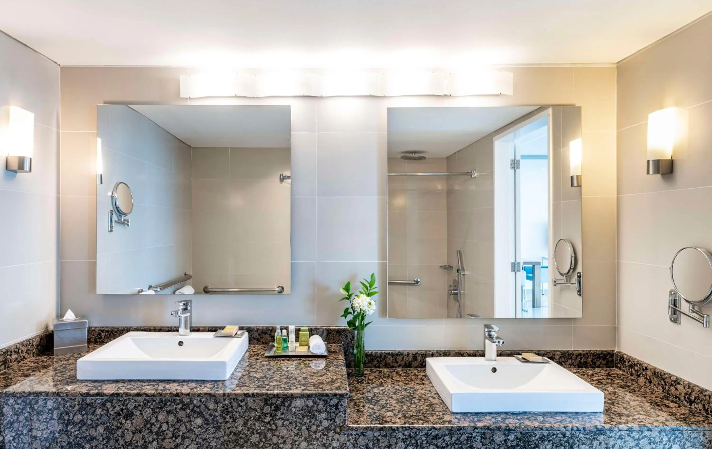 Bathroom in Hilton Cartagena