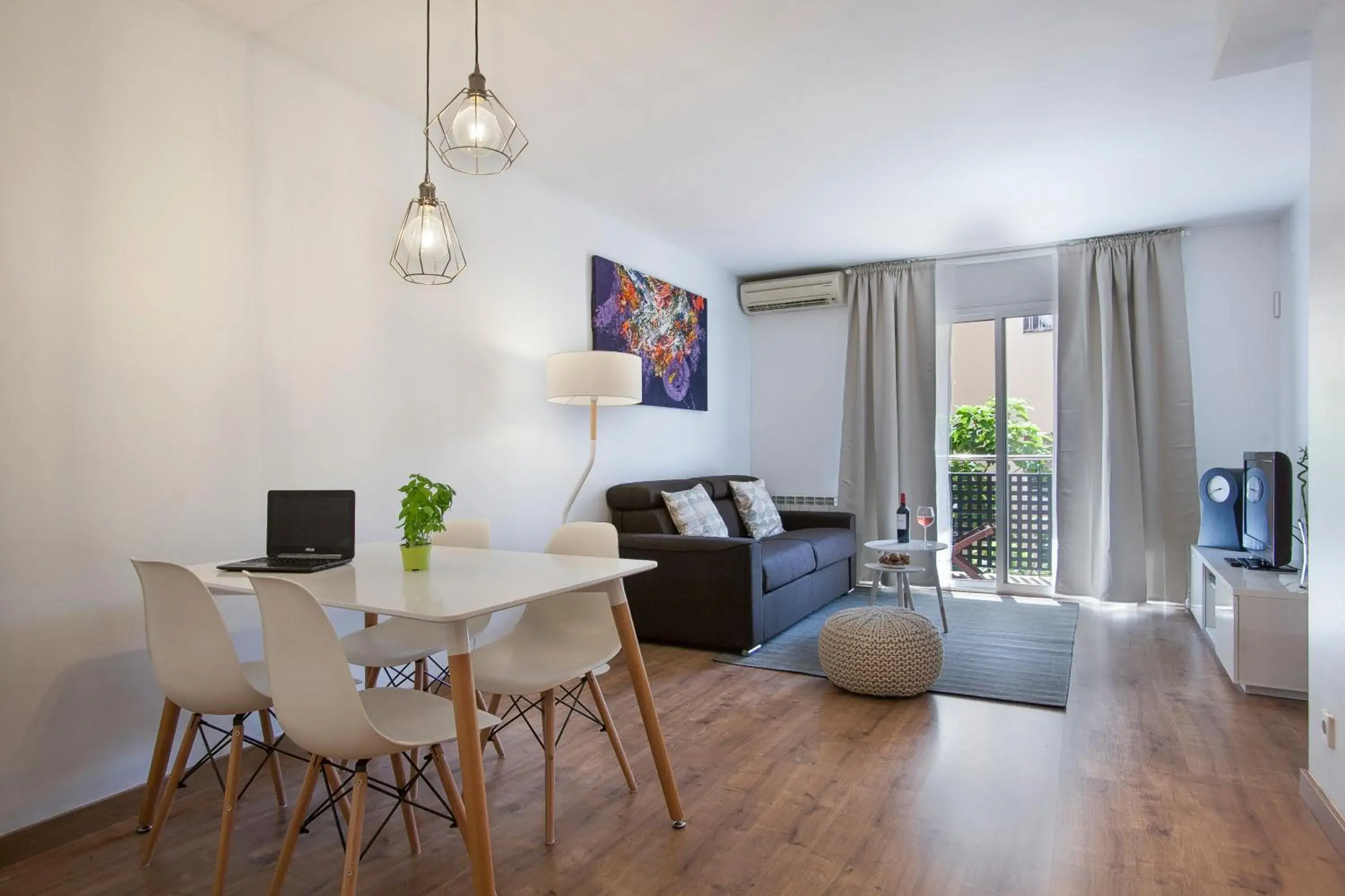 Tendency Apartments Fira Tendency Apartments Fira