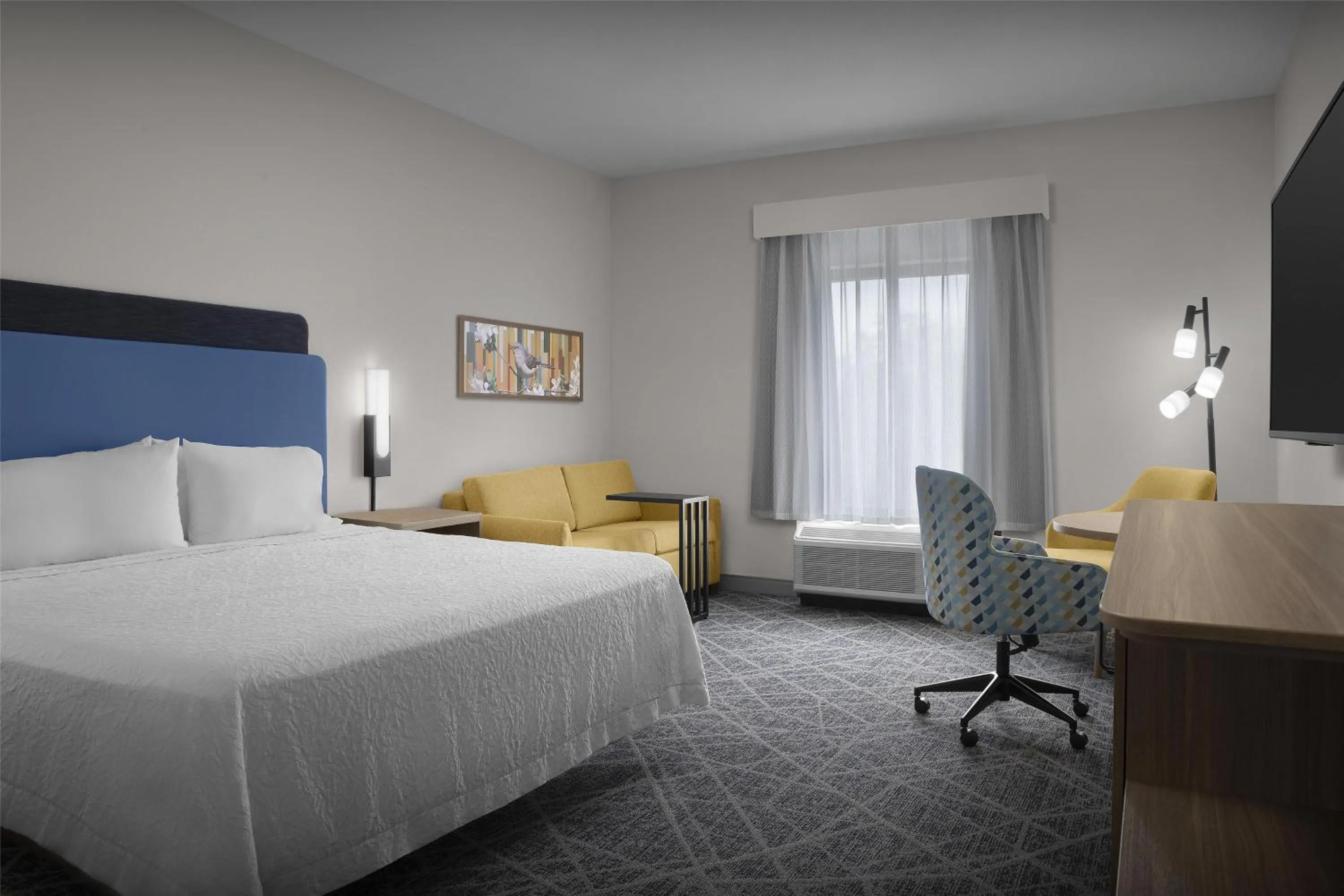 Living room, Bed in Hampton Inn & Suites Laurel