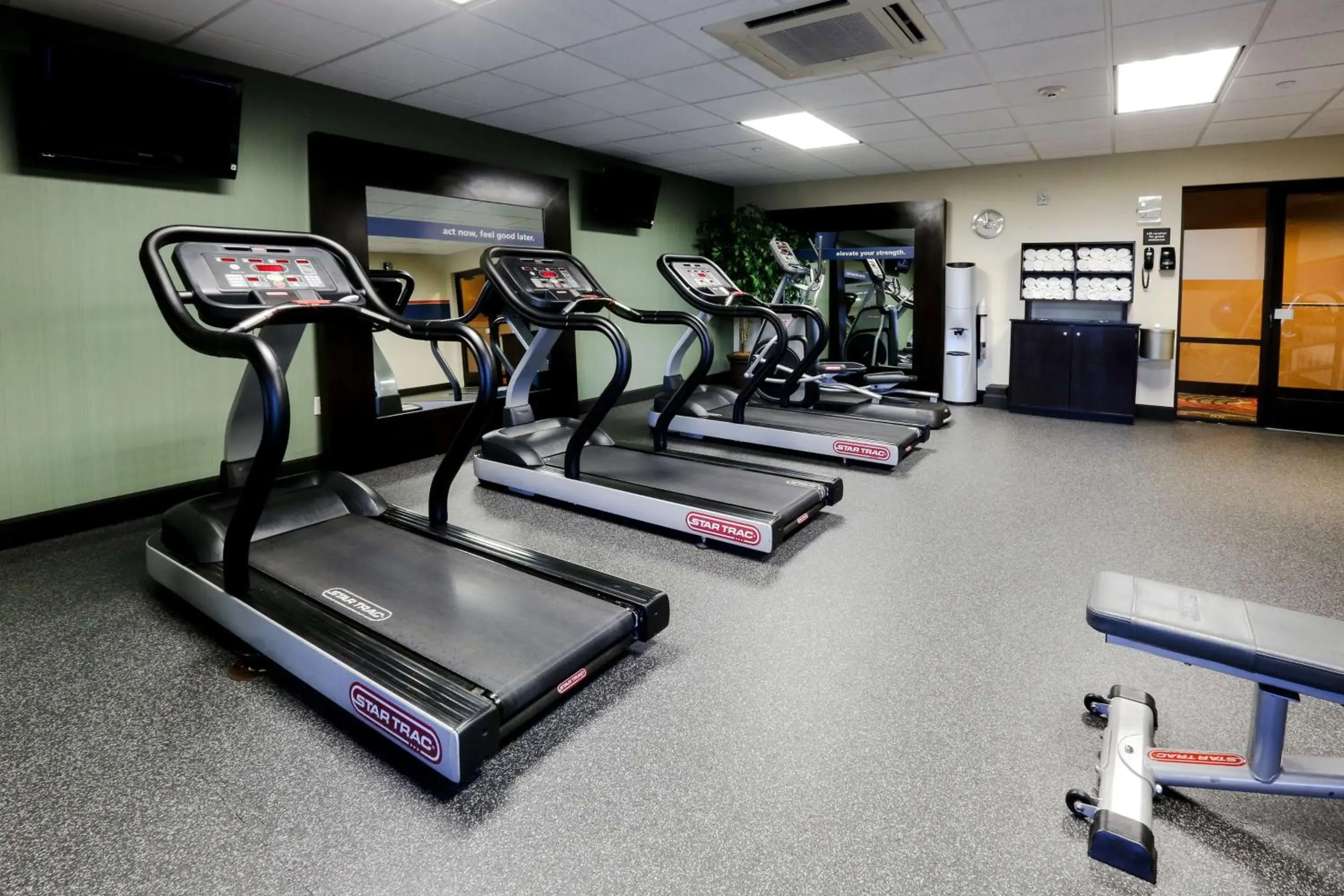 Fitness centre/facilities in Hampton Inn & Suites by Hilton Tomball Houston NW Fitness centre/facilities in Hampton Inn & Suites by Hilton Tomball Houston NW